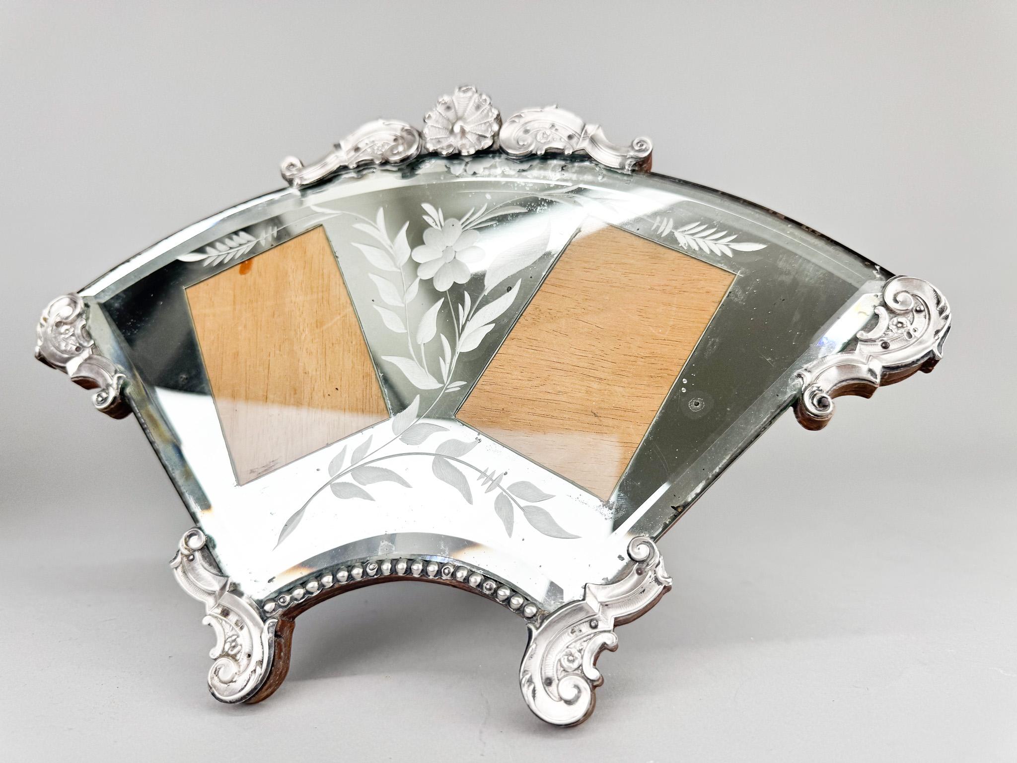 Verspiegelter Silber-Doppelrahmen im Art déco-Stil für Fotografie, Frankreich (Französisch) im Angebot
