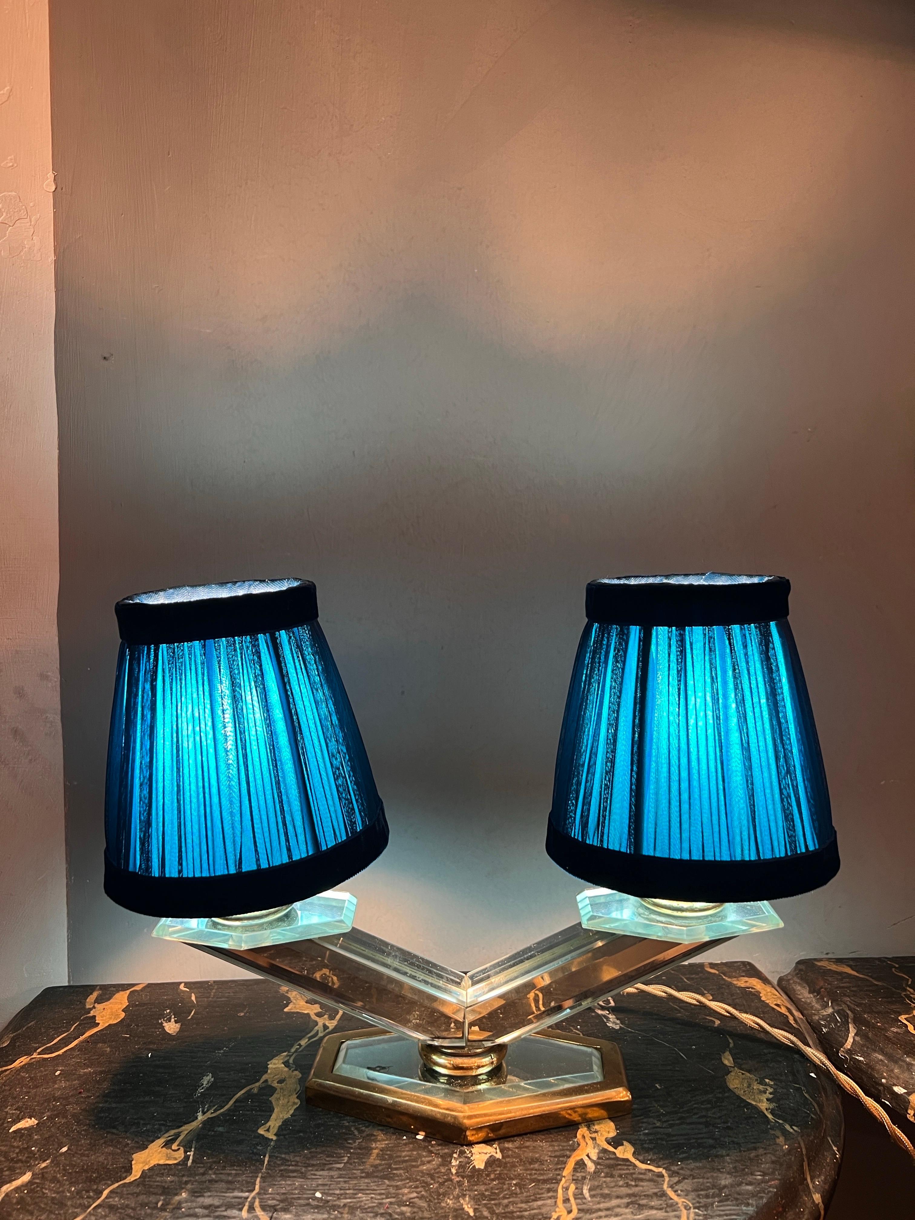 Art Deco Mirrored Table Lamp with two Ligths and Hancrafted Lampshades 1930 For Sale 6