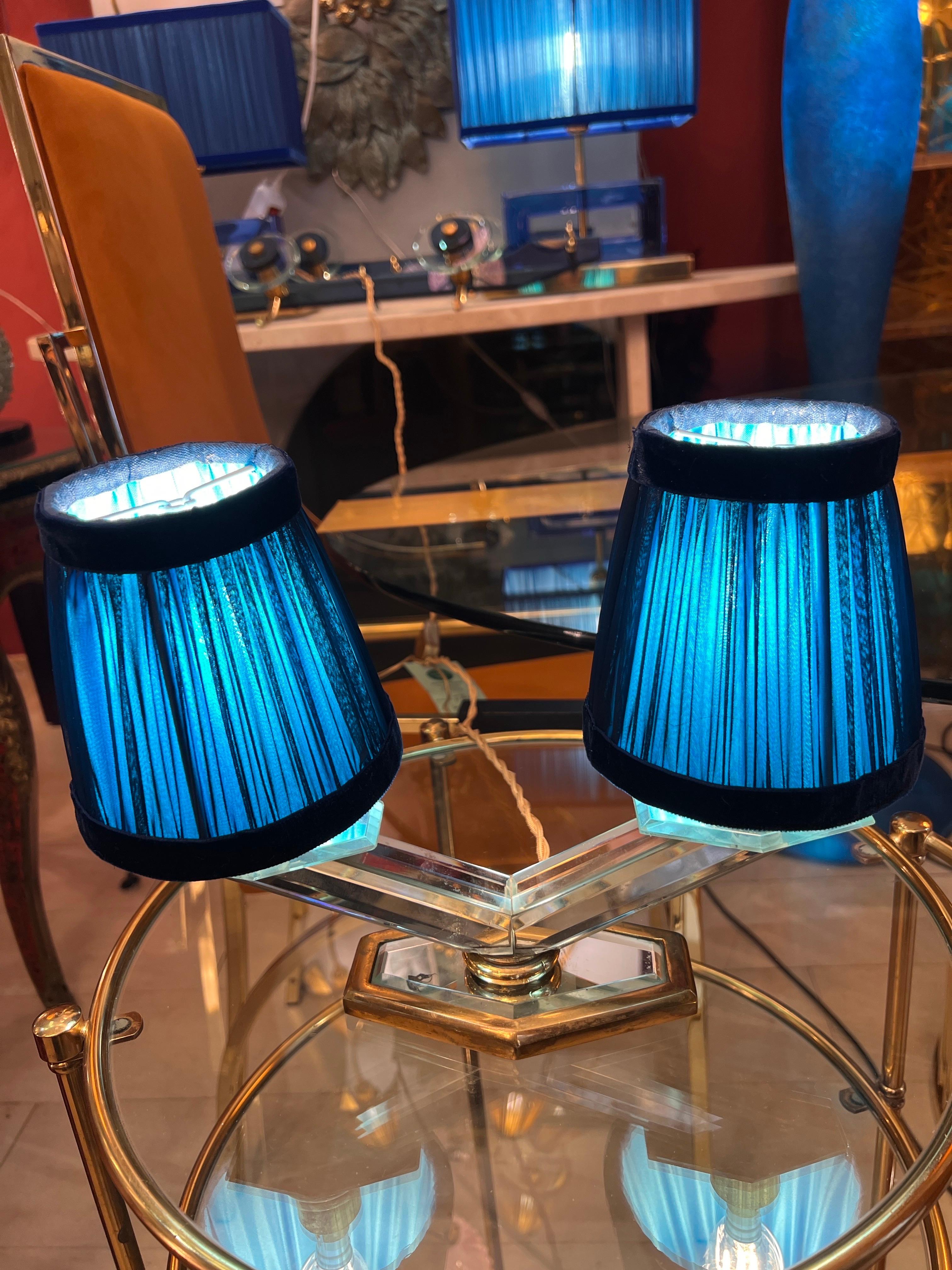 Brass Art Deco Mirrored Table Lamp with two Ligths and Hancrafted Lampshades 1930 For Sale