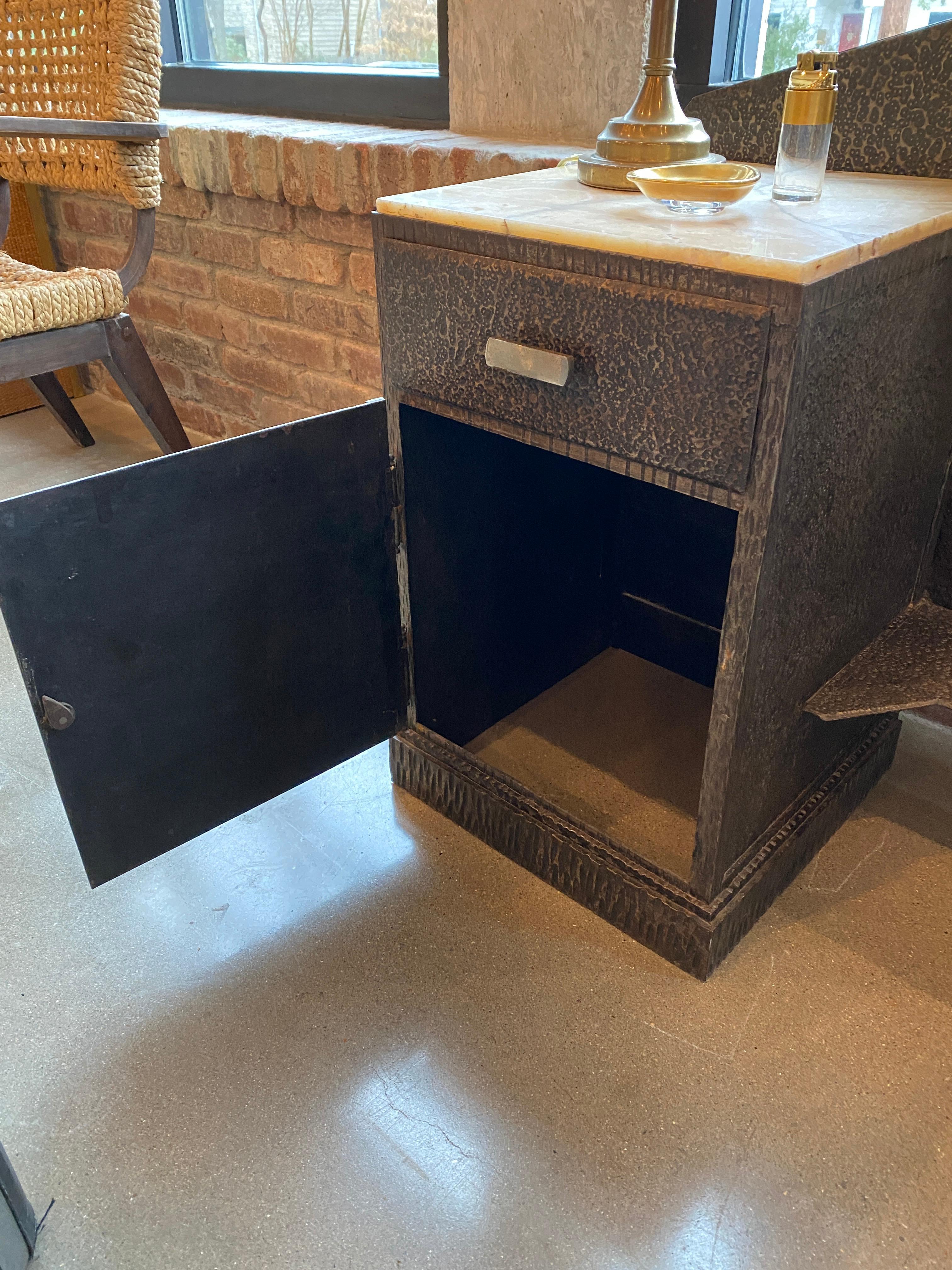 Art Deco Mirrored Vanity with Cabinet in Hammered Steel and Onyx, 1930s 7