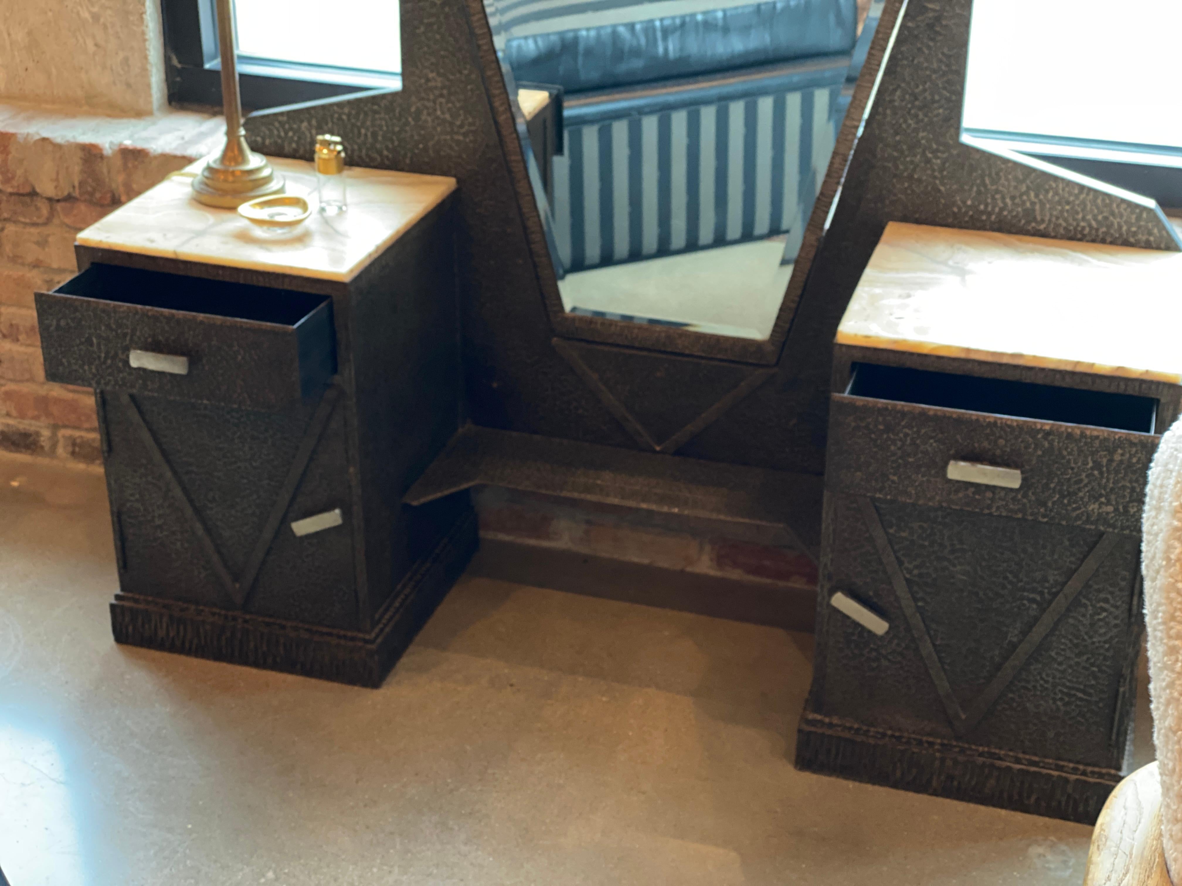 Art Deco Mirrored Vanity with Cabinet in Hammered Steel and Onyx, 1930s 5