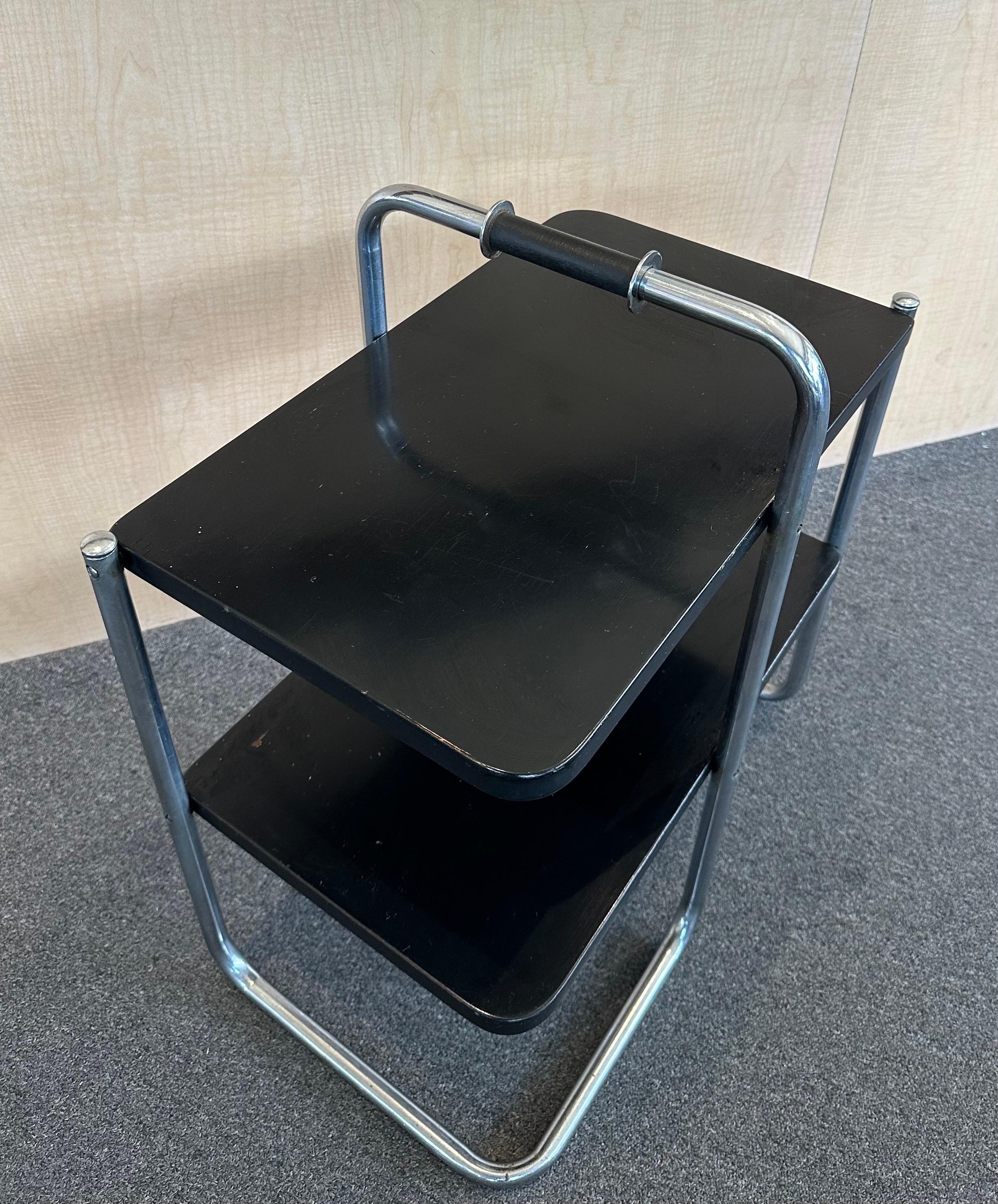 20th Century Art Deco Model 305 Chrome & Lacquer End Table by Wolfgang Hoffman for Howell Co. For Sale