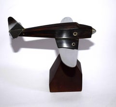 Poids du papier d'un modèle d'avion Art déco