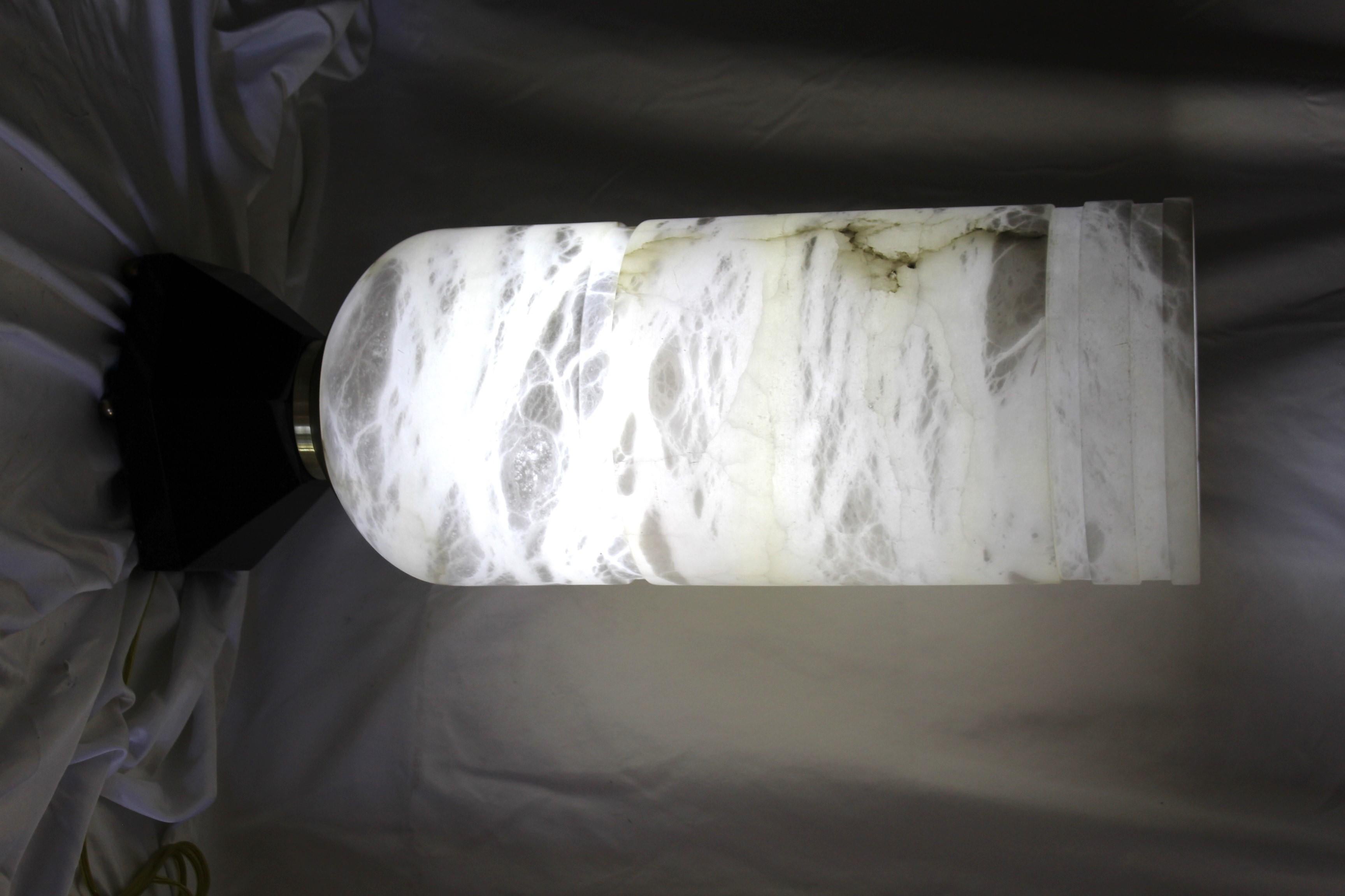 Art Deco/Modern Alabaster Up-Light   Lumiere For Sale 5
