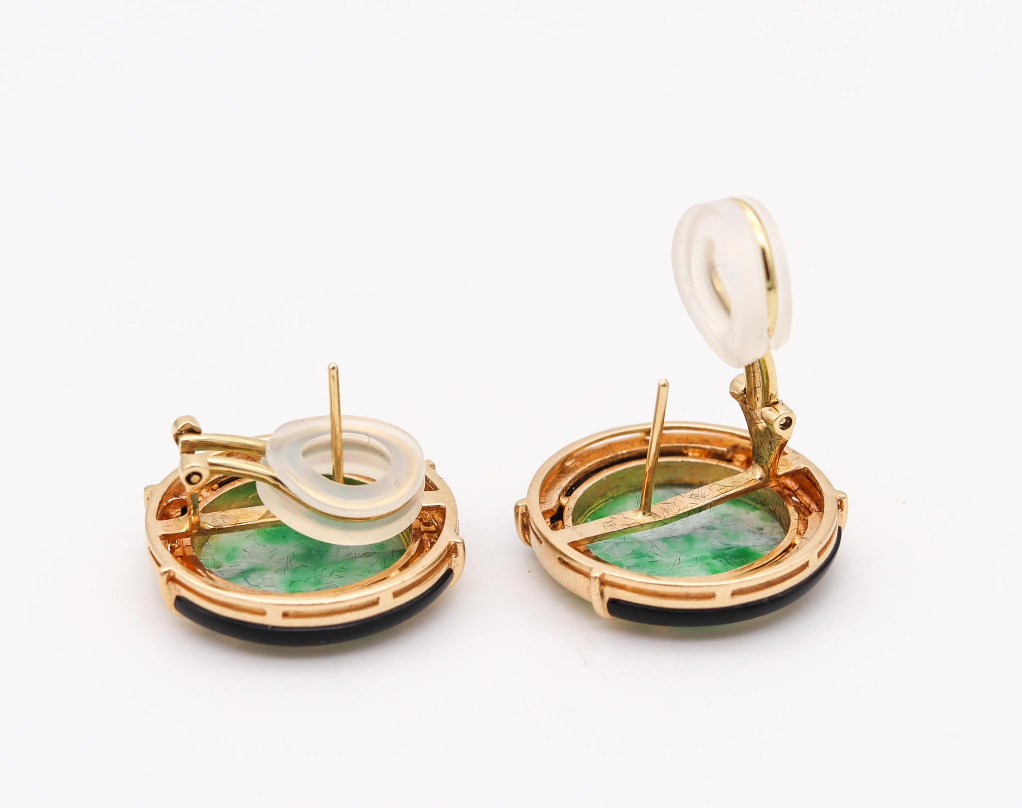 Cabochon Art Deco Modern Classic Earrings In 14Kt Gold With 13.94 Cts Carved Jade & Onyx For Sale