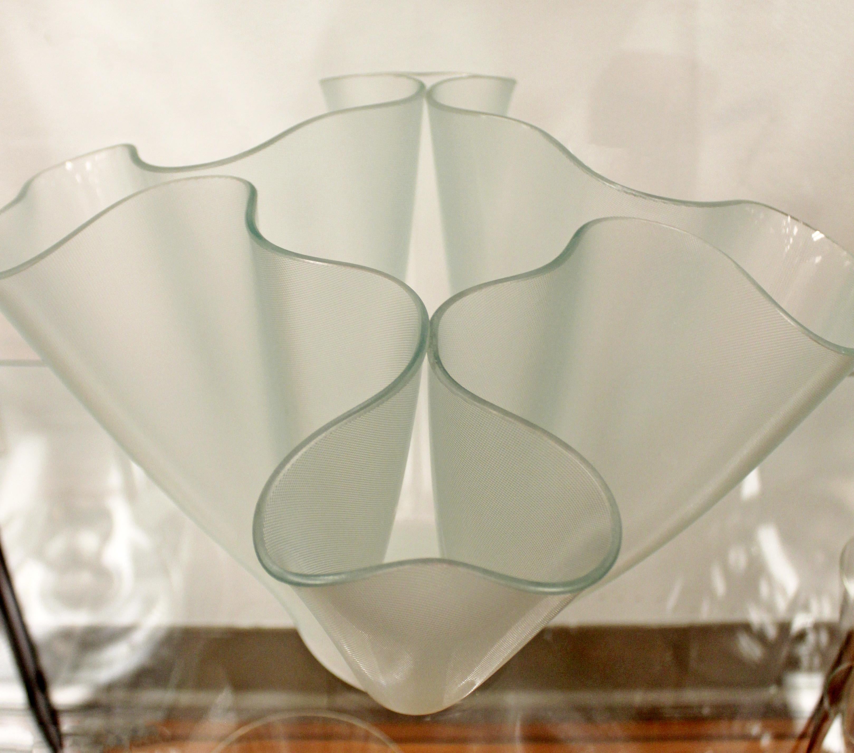 Art Deco Modern Fontana Arte Glass Art Bowl Table Sculpture Pietro Chiesa, Italy In Good Condition In Keego Harbor, MI