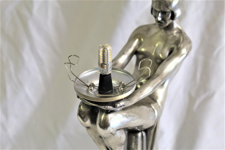 Art Deco /Modern Lady Lamp Silver Patina For Sale 3