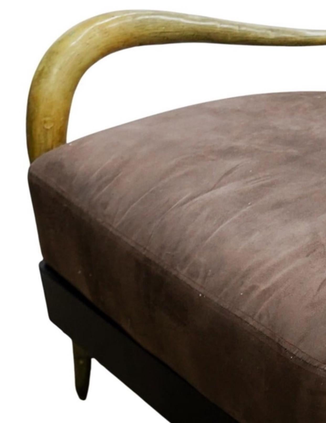 Fine XX secolo Sedia Club Art Deco Moderne con dettaglio in finto Horn in vendita
