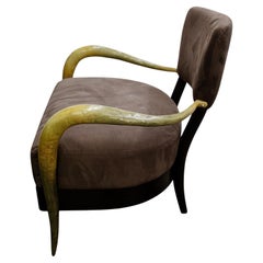 The Modernity Club Chair avec détails en fausse corne