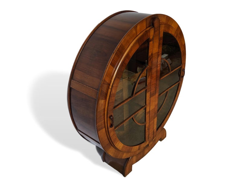 Art Deco Moderne Display Cabinet Vitrine In Figured Walnut