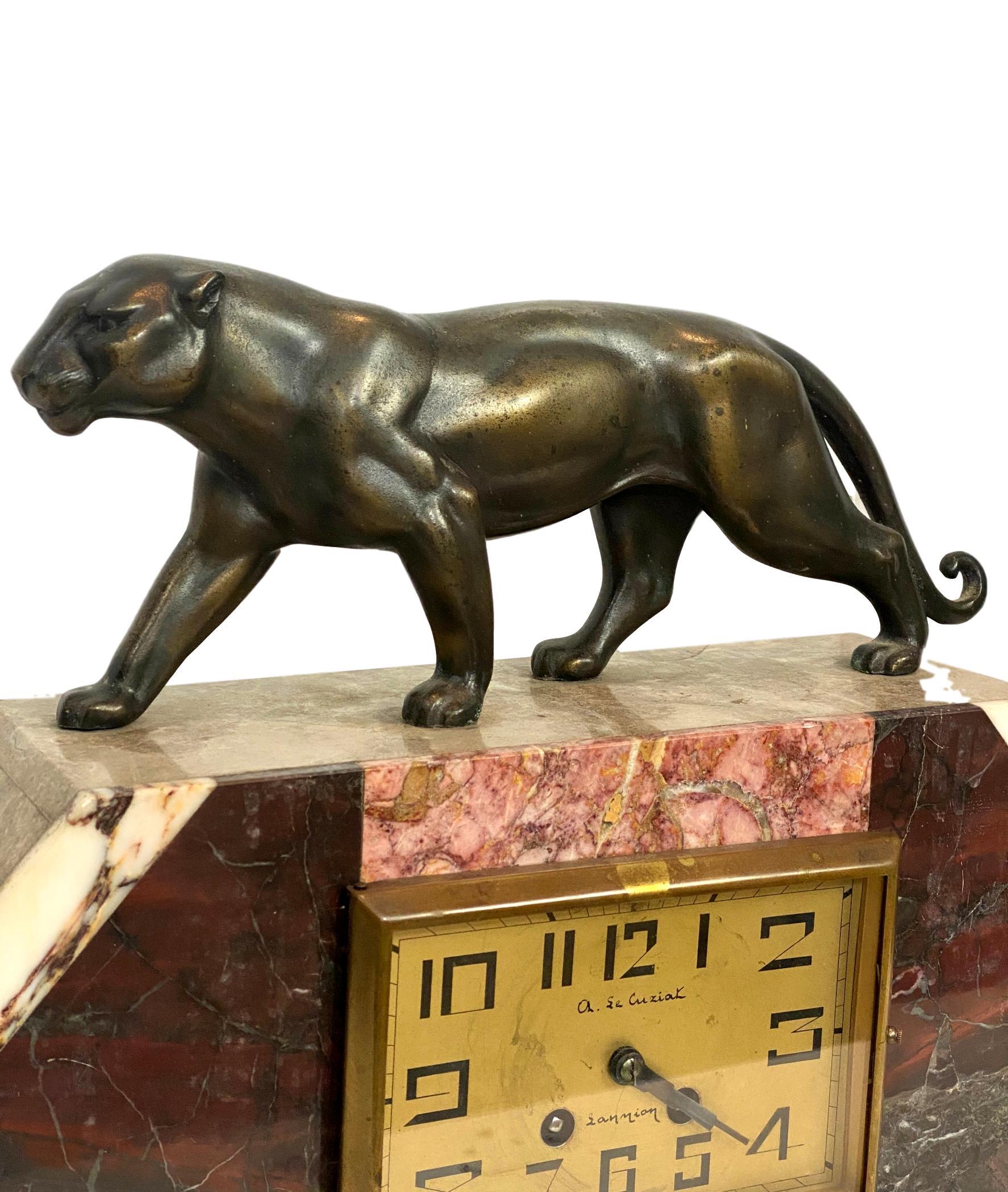 Art Deco Moderne Marble Mantel Clock with Panther, French, circa 1930s  In Good Condition In Banner Elk, NC