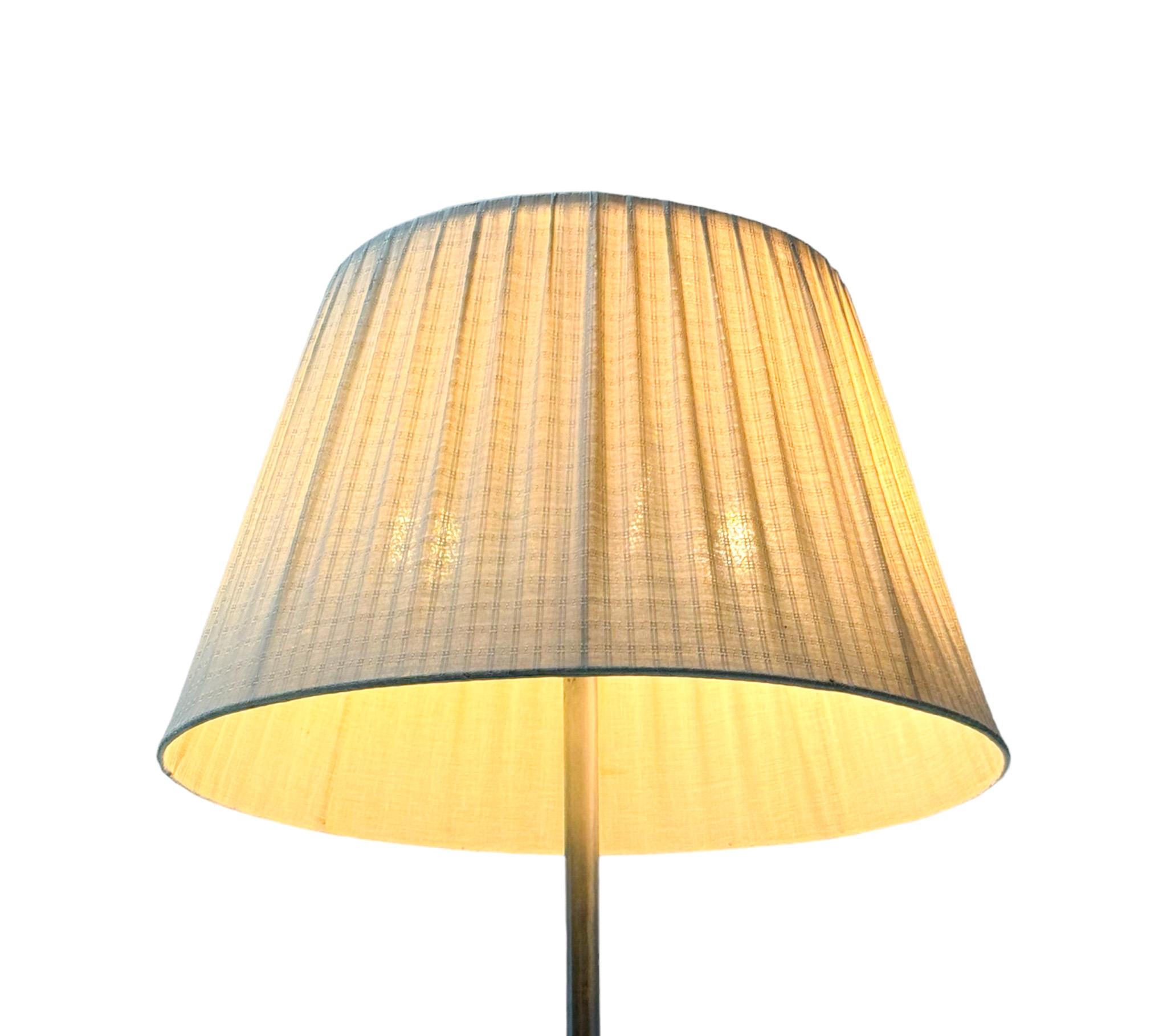 Modernistische Art-Déco-Stehlampe 6004 oder 640B von W.H. Gispen für Gispen, 1935 (Mitte des 20. Jahrhunderts) im Angebot