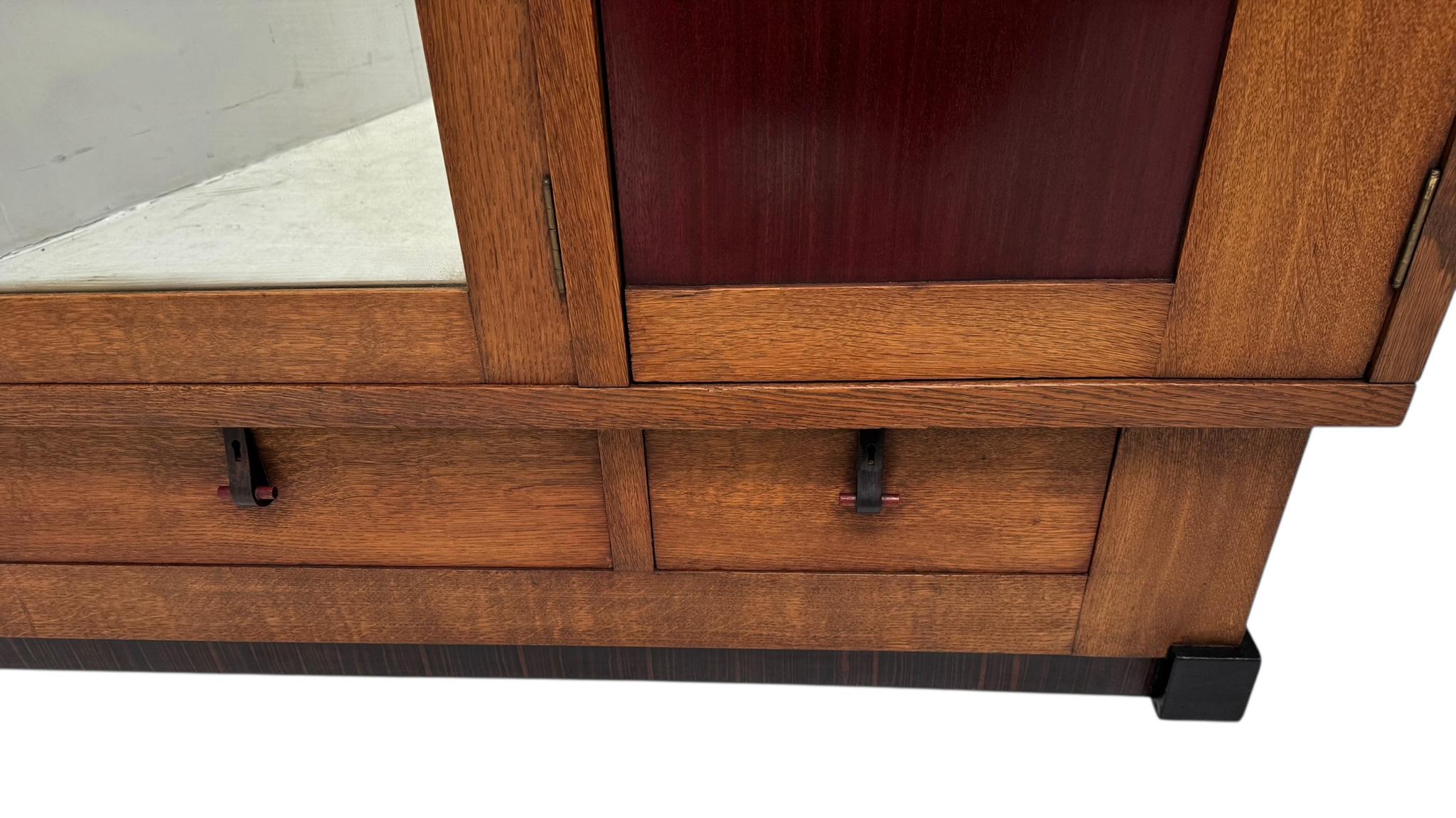 Art Deco Modernist Kleiderschrank oder Garderobe von J.J. Zijfers Amsterdam, 1920er-Jahre im Angebot 2