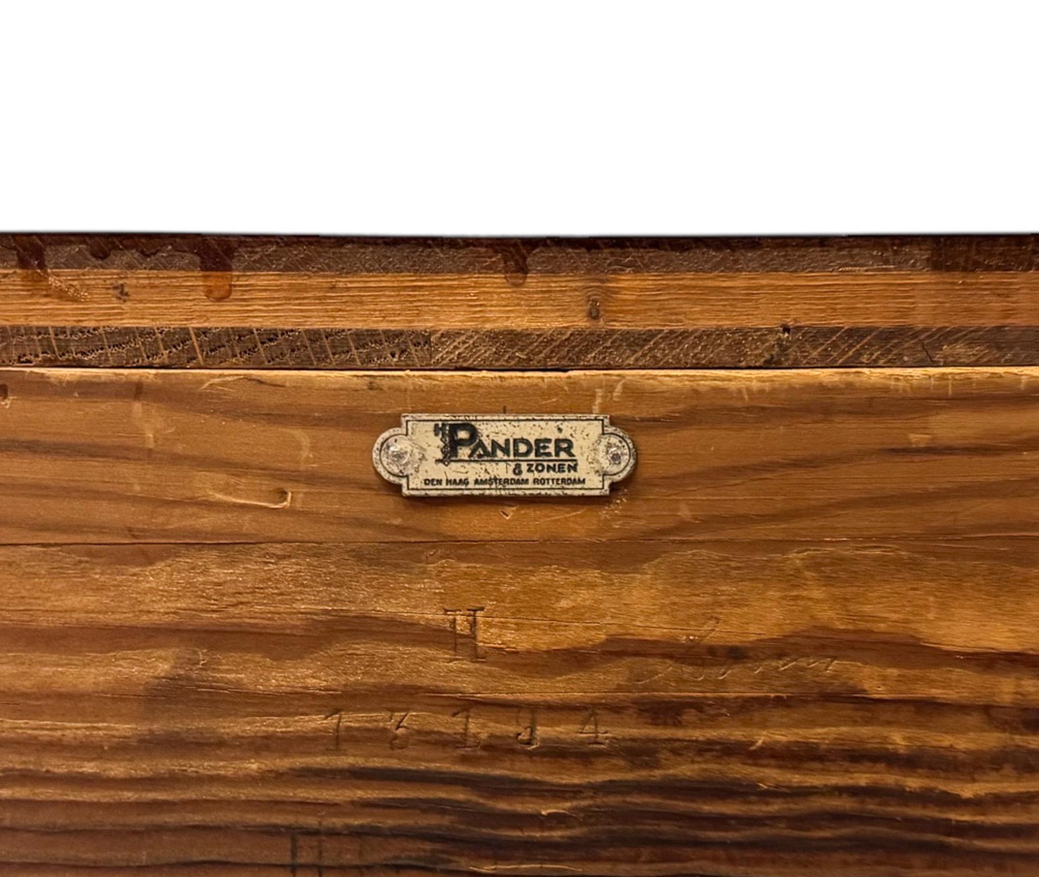 Laiton Art Deco Modernist Bookcase or Credenza by Hendrik Wouda for Pander, 1924 en vente