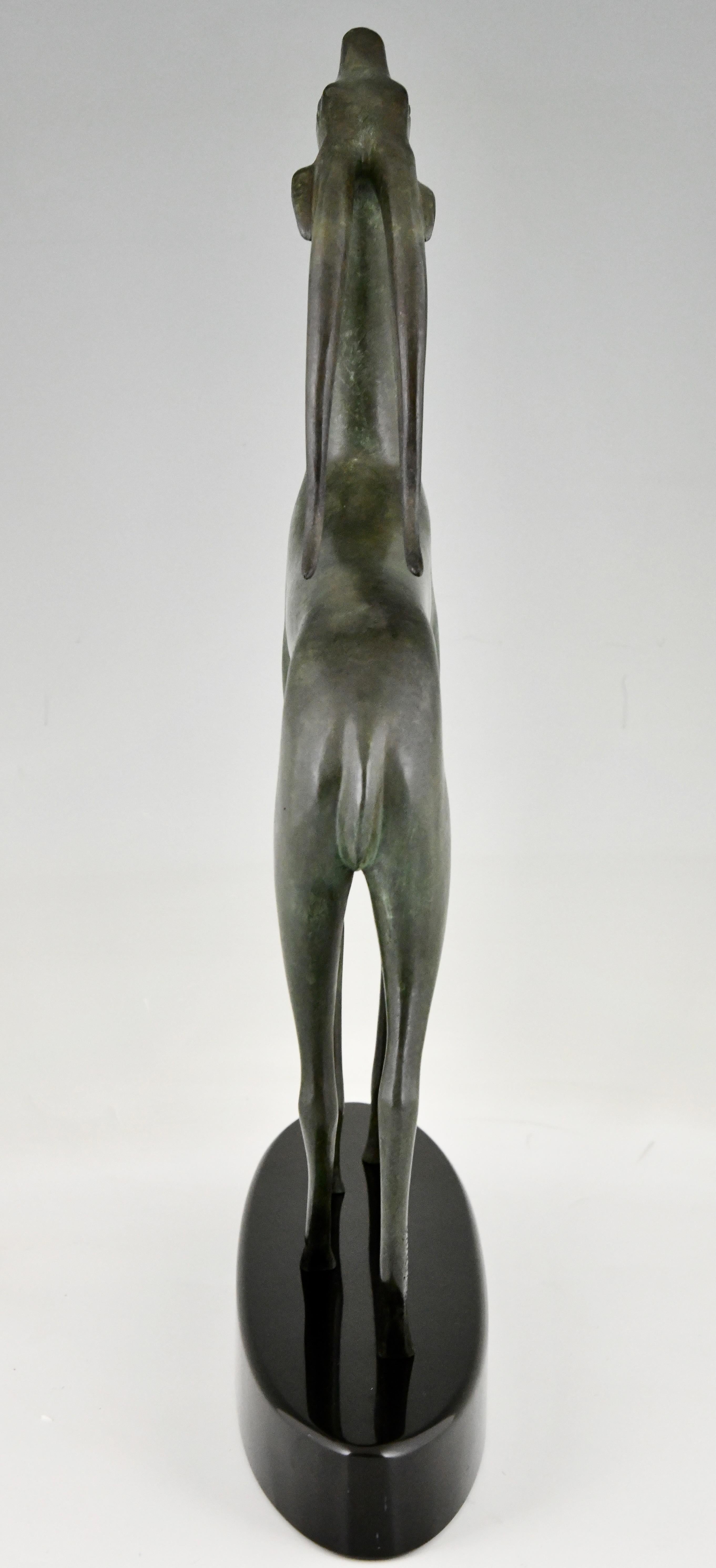 Modernistische Bronzeskulptur-Antilope im Art déco-Stil von Boisnoir, Marcel Guillemard, 1925 im Angebot 2