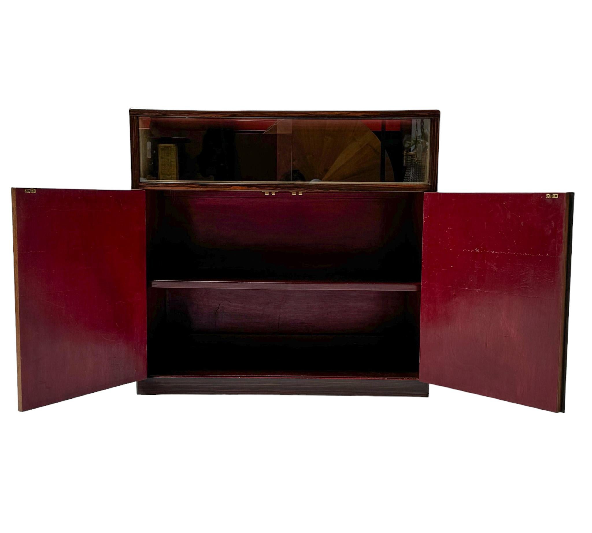 Modernistischer Art-Déco-Schrank von Anton Lucas Leiden, 1920er Jahre (Frühes 20. Jahrhundert) im Angebot