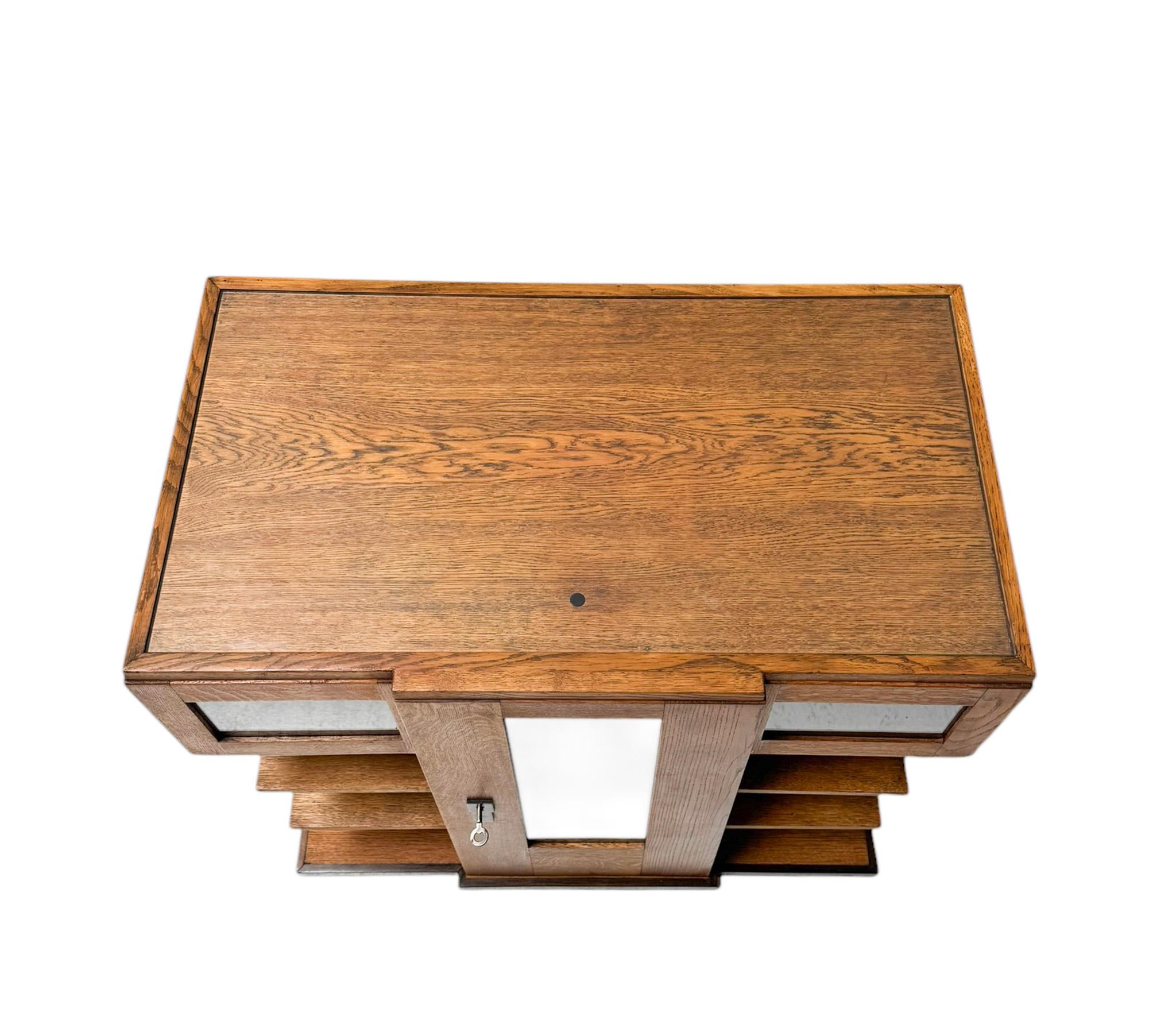 Cabinet modernista Art Déco di P.E.L. Izeren per De Genneper Molen, anni '20 in vendita 4
