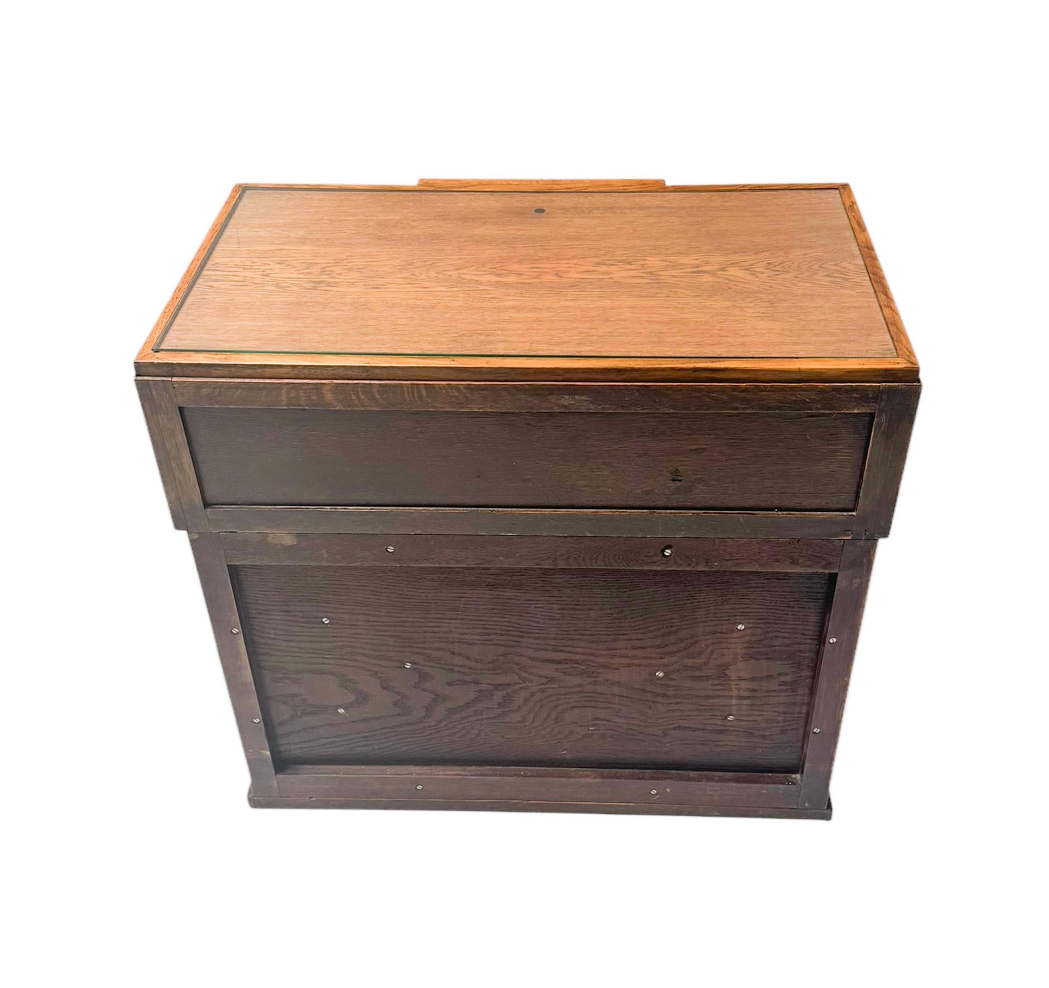 Cabinet modernista Art Déco di P.E.L. Izeren per De Genneper Molen, anni '20 in vendita 3