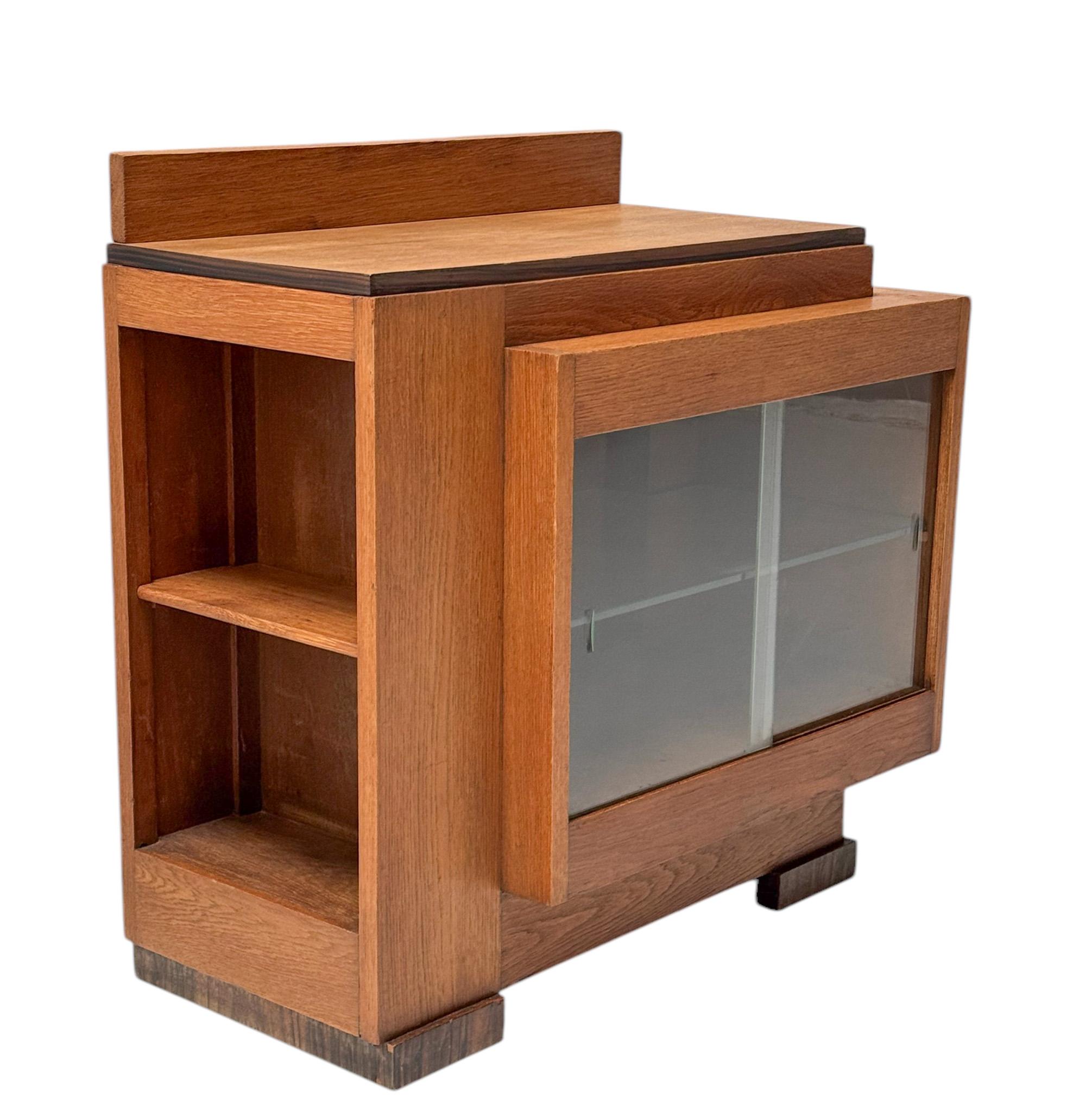 Art Deco Modernist Cabinet with Glass Sliding Doors, 1920s In Good Condition In Amsterdam, NL