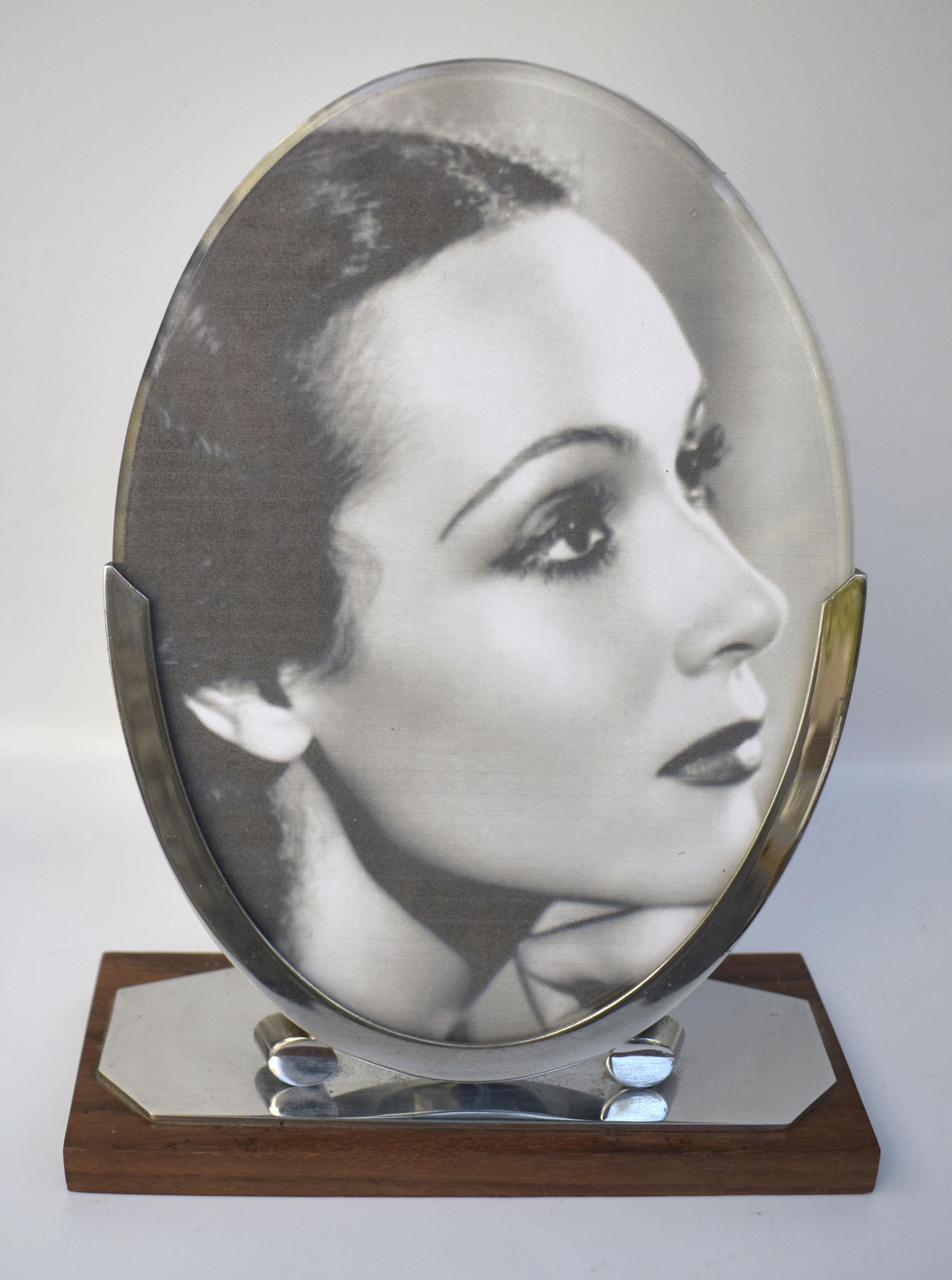 French Art Deco Modernist Chrome Picture Frame, France, c1930's For Sale