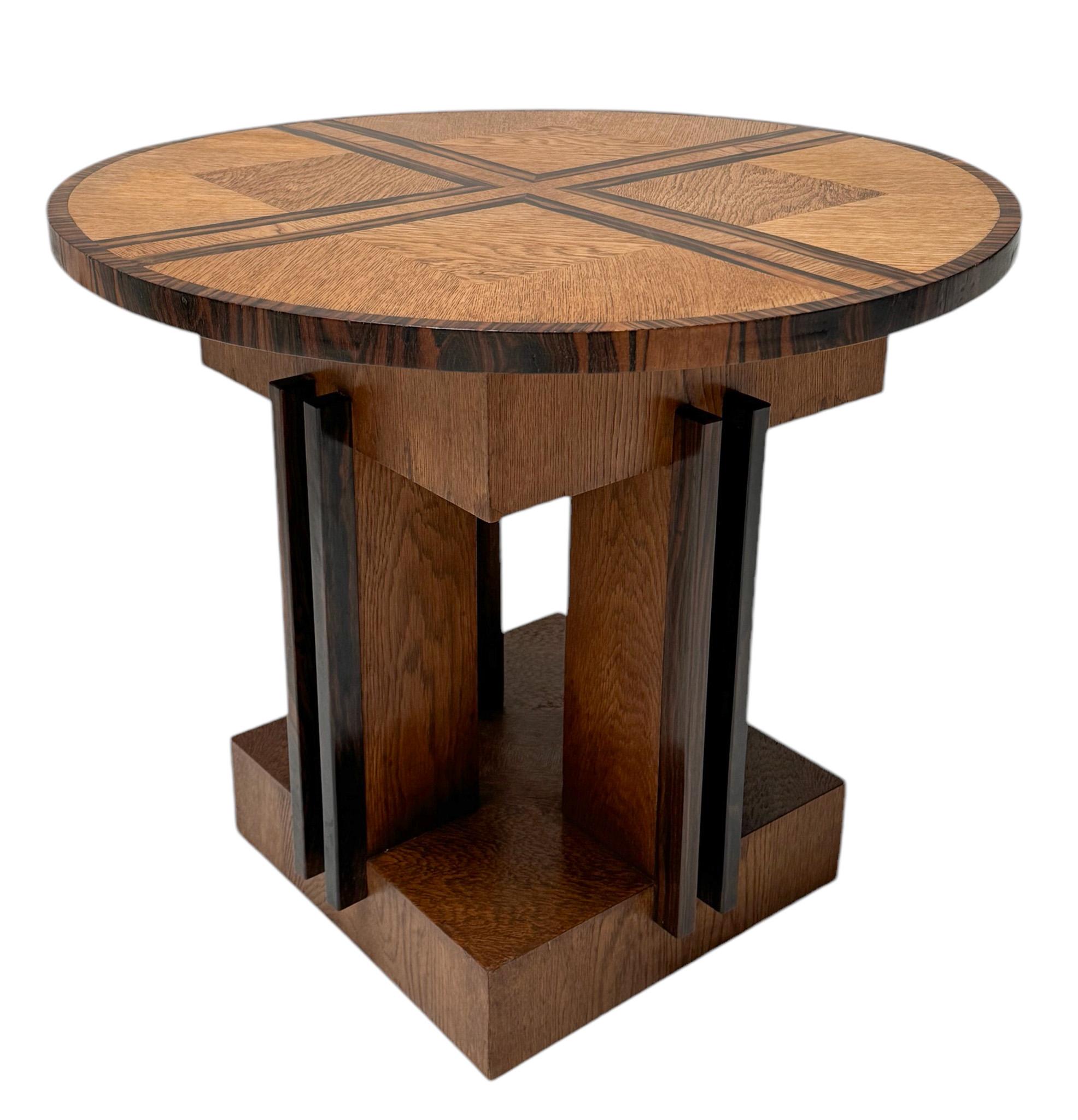 Début du 20ème siècle Table basse moderniste Art Déco de P.E.L. Izeren pour De Genneper Molen, années 1920 en vente