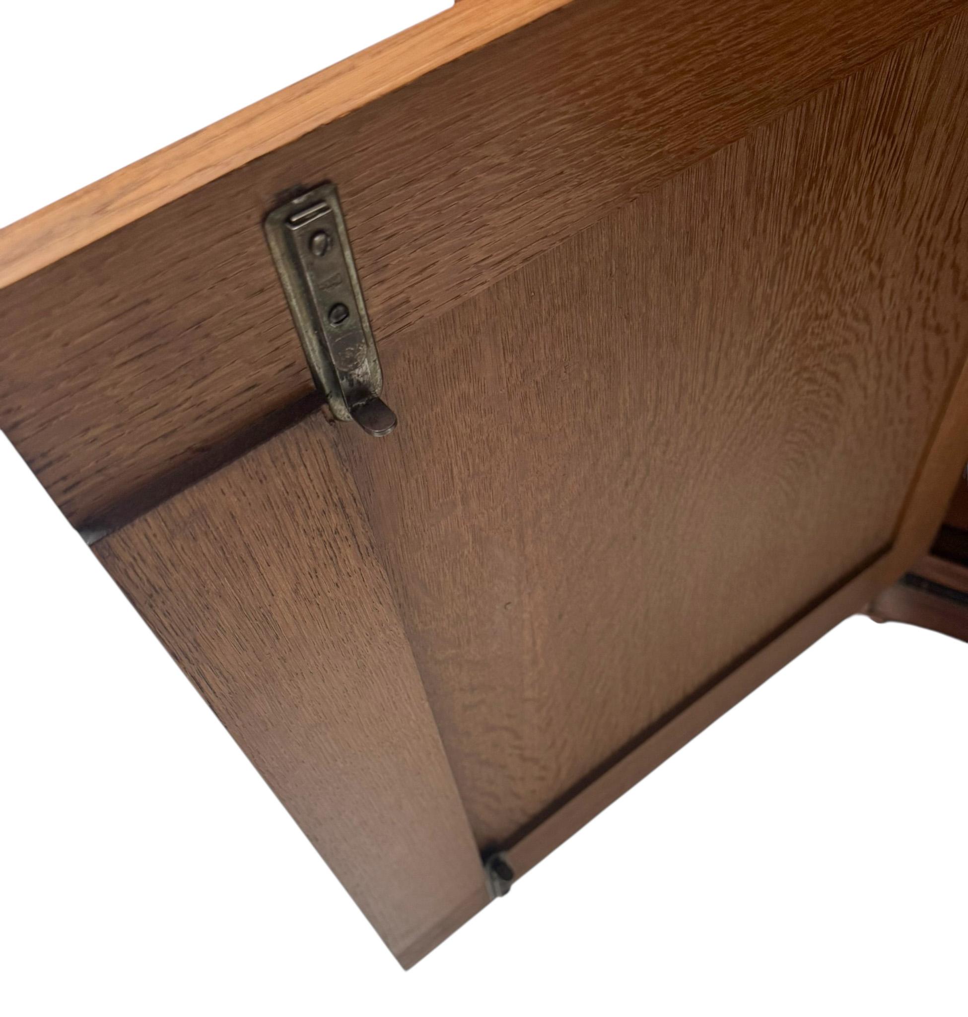 Art Deco Modernist Credenza or Sideboard, 1920s For Sale 4