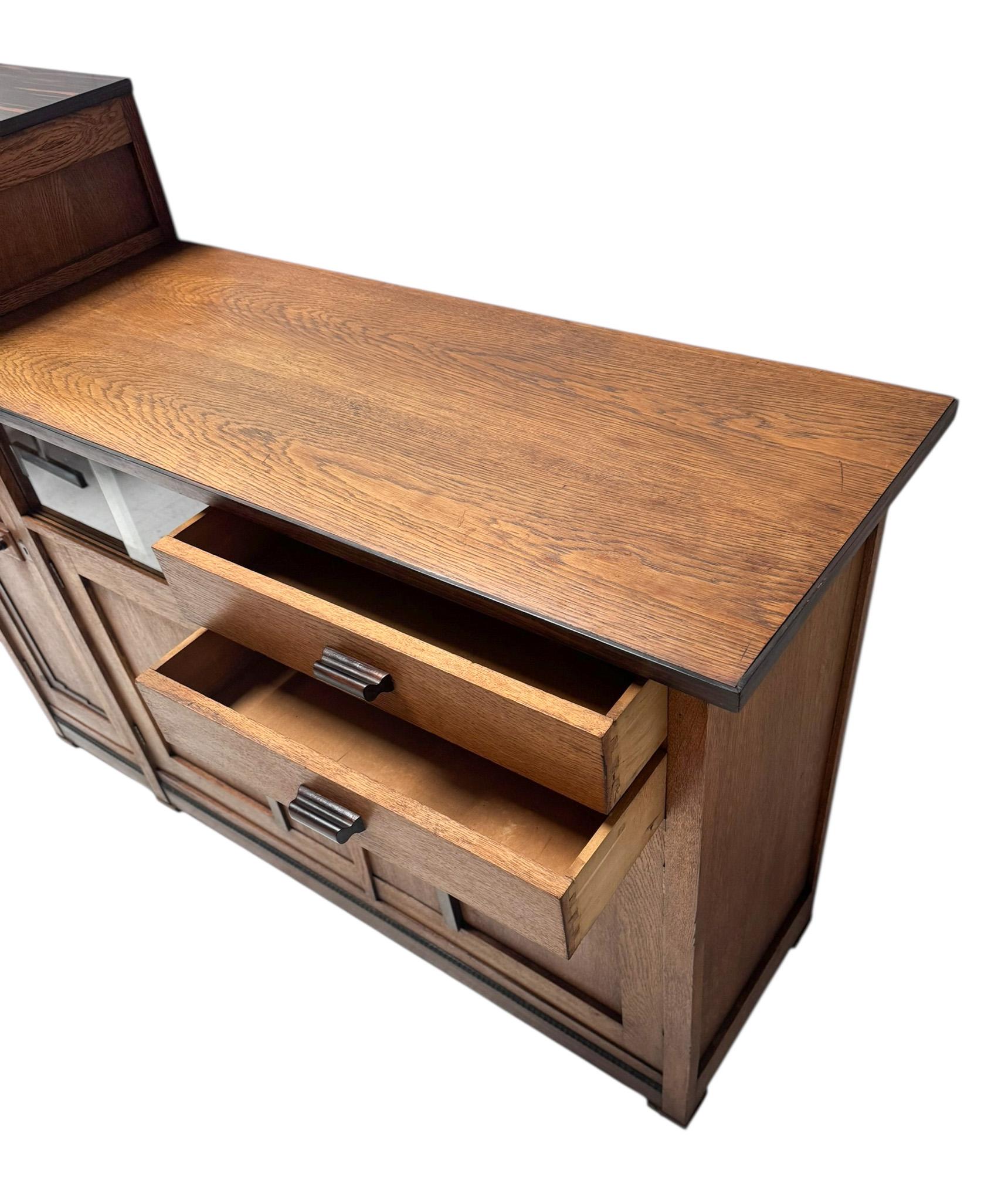 Art Deco Modernist Credenza or Sideboard, 1920s For Sale 5