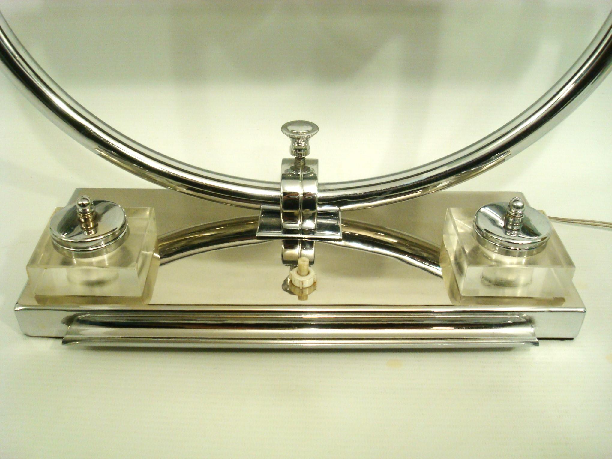 Silvered Art Deco Modernist Desk and Table Lamp. USA 1930´s For Sale