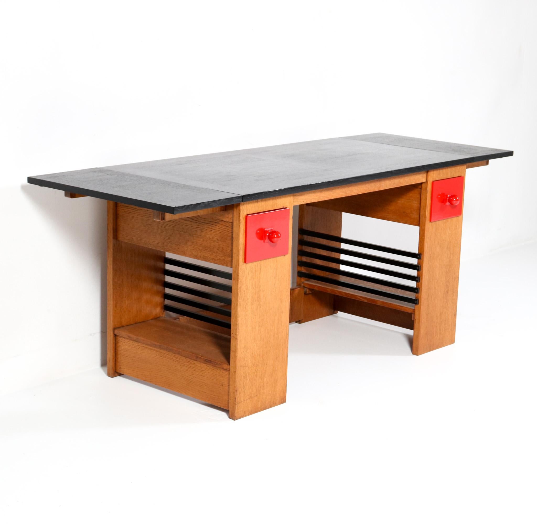 Oak  Art Deco Modernist Desk or Writing Table by Hendrik Wouda for Pander, 1920s For Sale