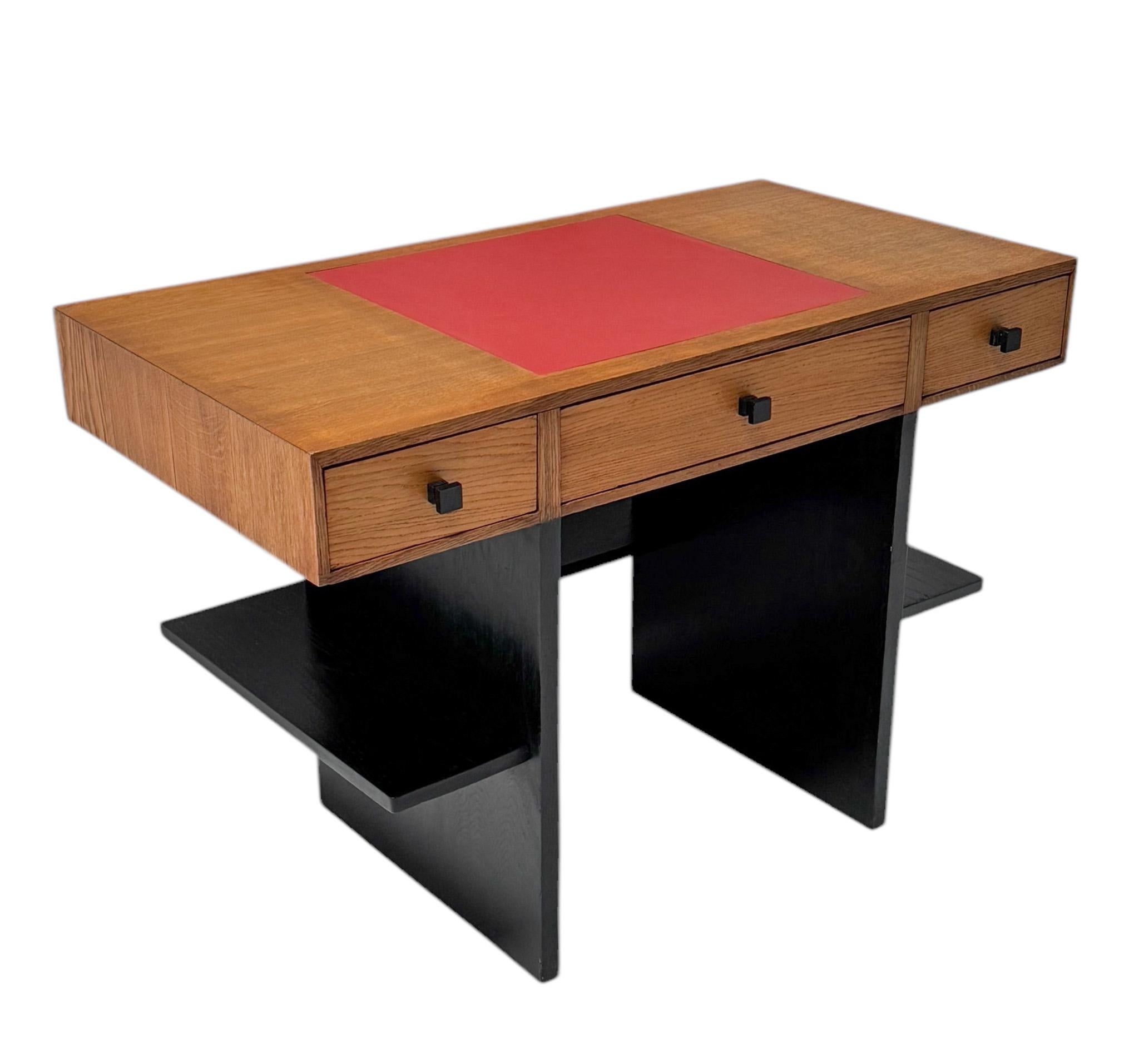 Escritorio o Mesa de Escribir Modernista Art Decó de Jan Brunott, años 20 cuero de imitación en venta