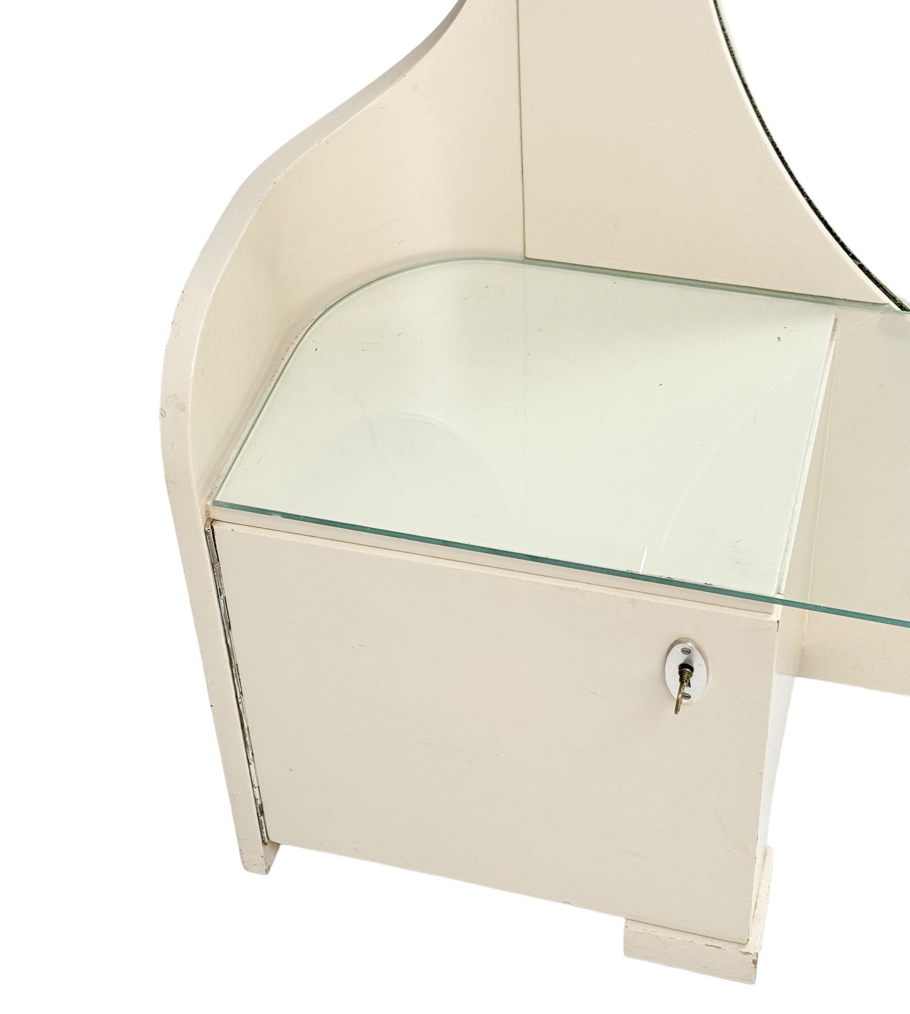 Art Deco Modernist Dressing Table or Vanity by Fer Semey for Pander, 1930s In Good Condition For Sale In Amsterdam, NL