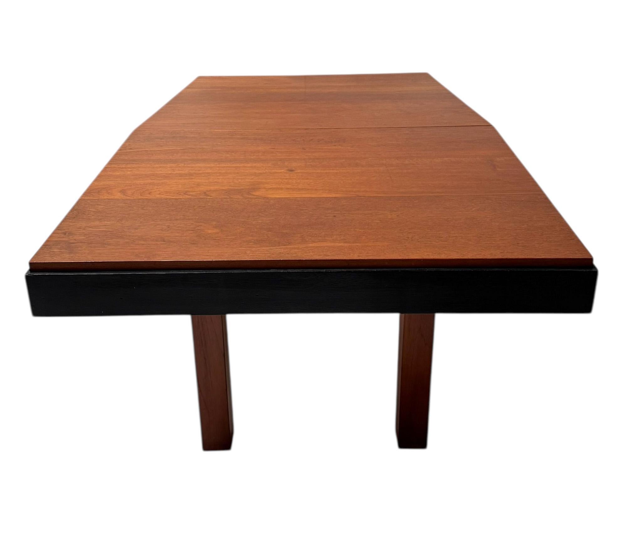 Art Deco Modernist Extending Dining Room Table by Toko v/d Pol Semarang, 1920s For Sale 1