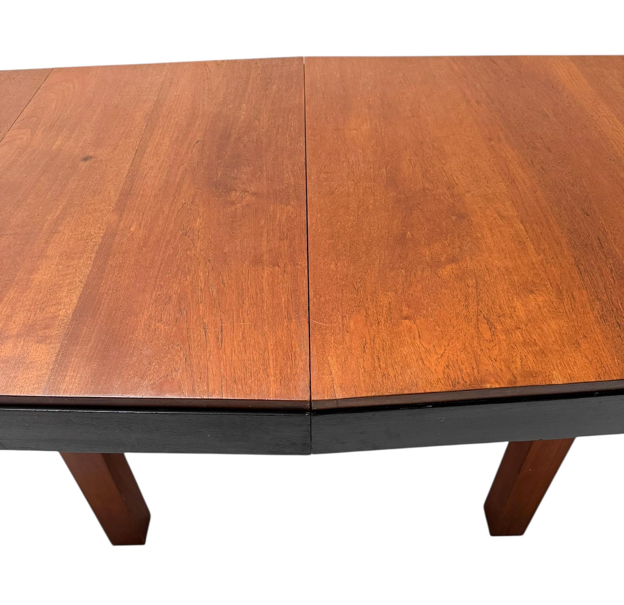 Art Deco Modernist Extending Dining Room Table by Toko v/d Pol Semarang, 1920s For Sale 2