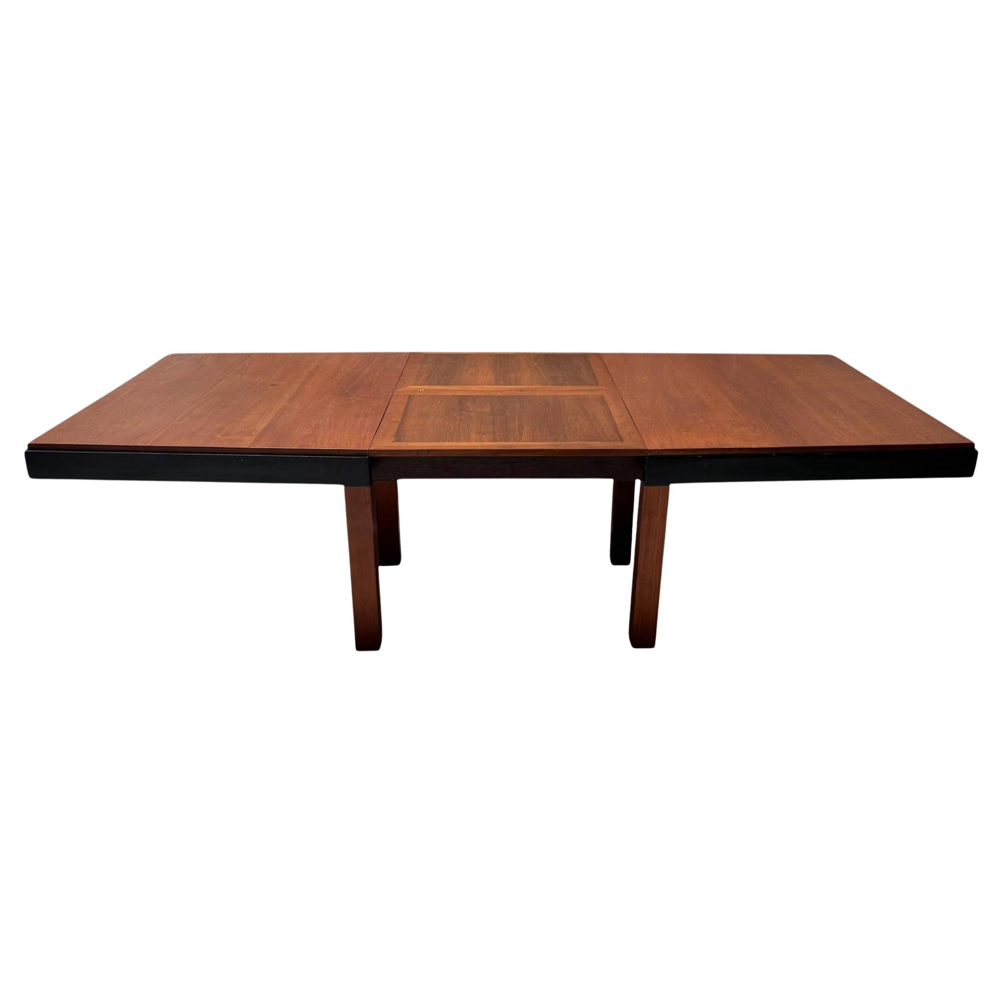 Art Deco Modernist Extending Dining Room Table by Toko v/d Pol Semarang, 1920s For Sale