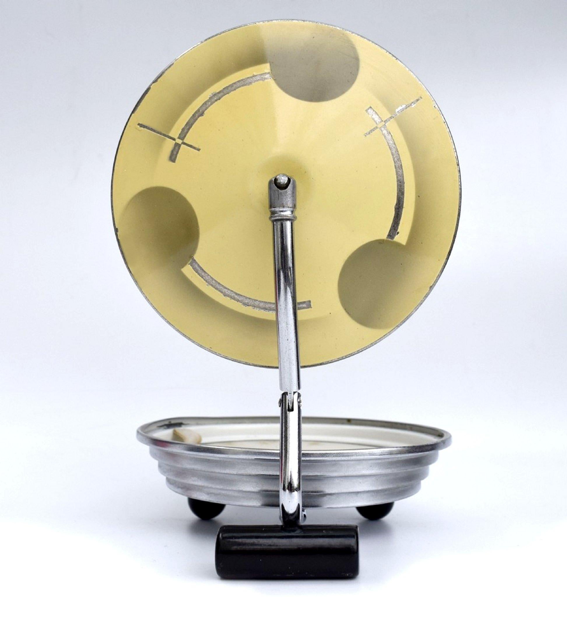 Polvera modernista Art Decó para señoras, c1930 en venta 1