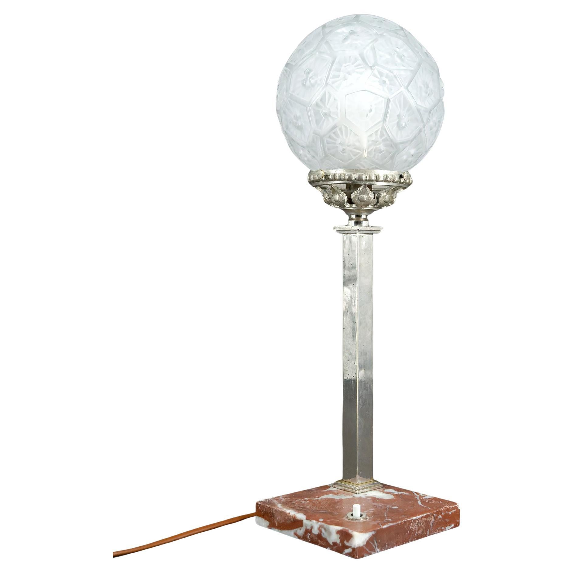 Lampe Art Déco moderniste en marbre, chrome et verre, France, vers 1925