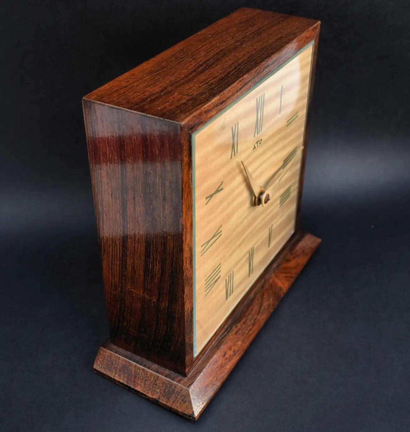 Glass Art Deco Modernist Mantle Clock , 1930s