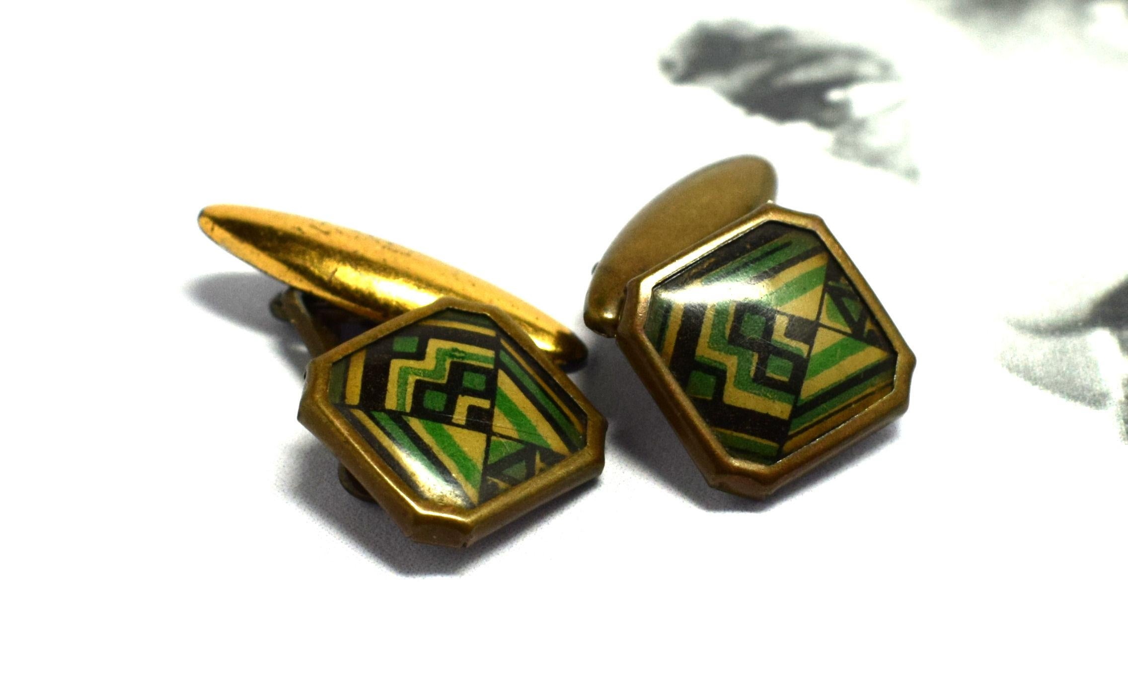 Art Deco Modernist Matching Pair of Enamel Gents Cufflinks, circa 1930 In Good Condition For Sale In Devon, England