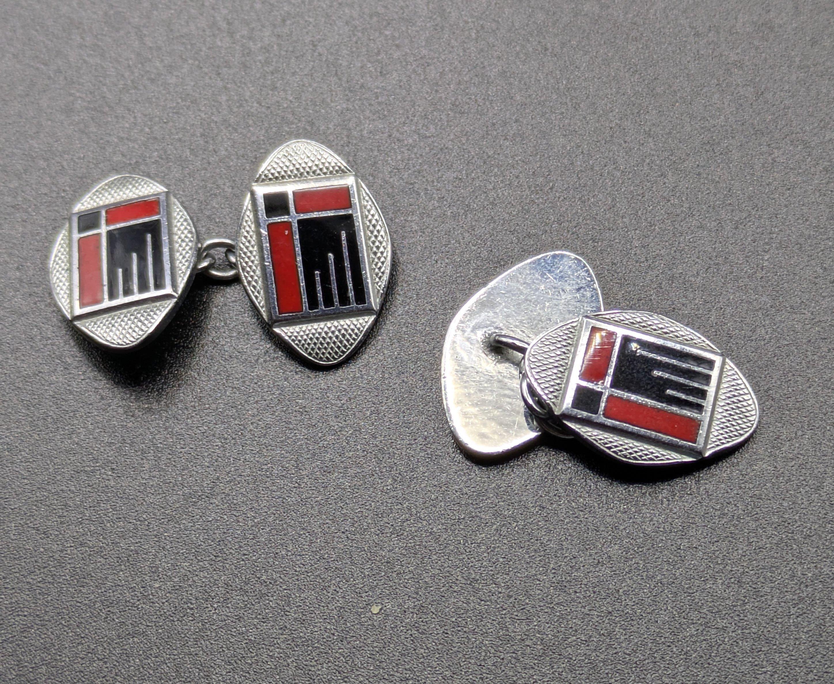 Art Deco Moderniste Paire de boutons de manchette en émail, circa 1930 Bon état - En vente à Devon, England
