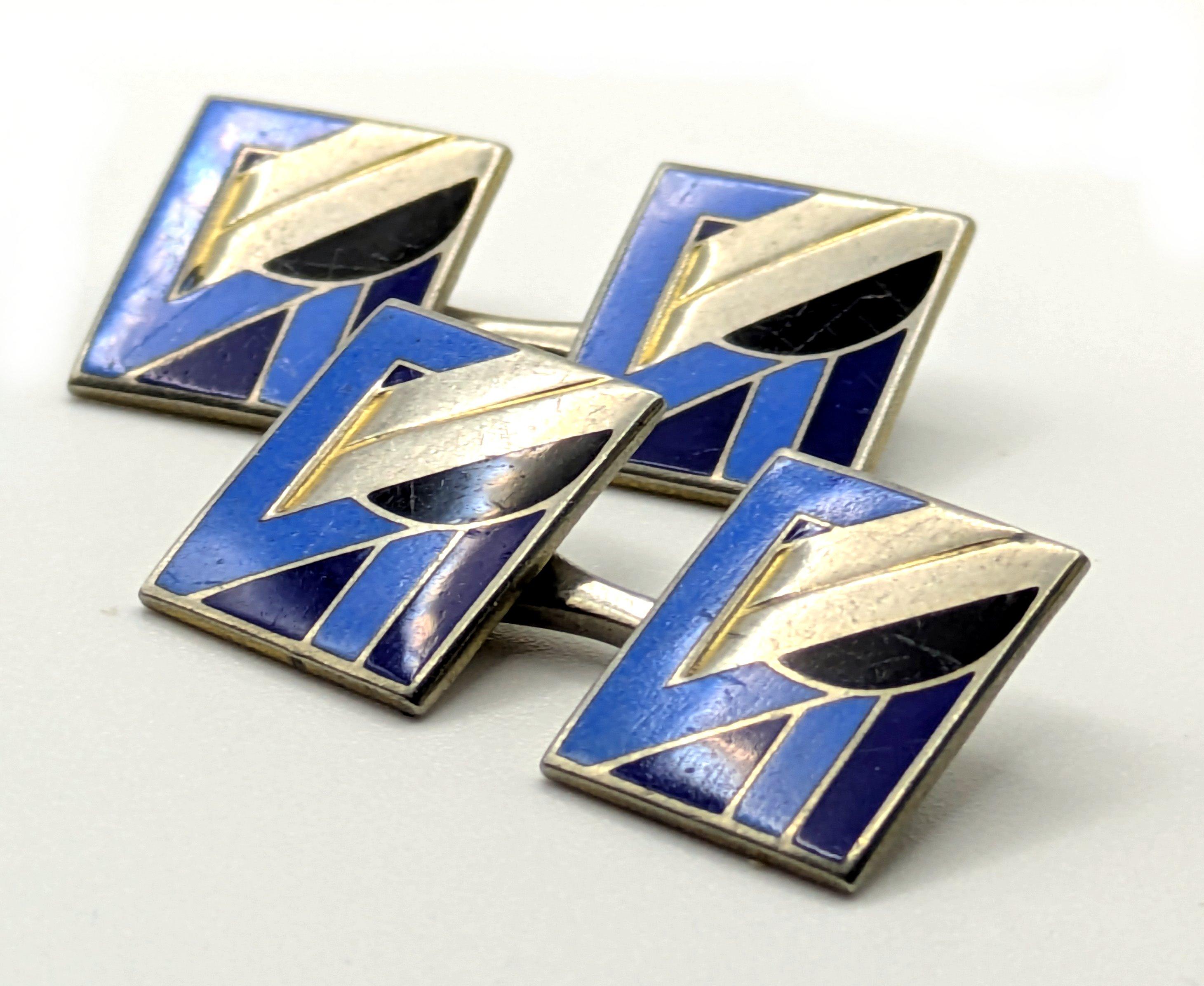 Art Deco Moderniste Paire de boutons de manchette en émail, circa 1930 en vente 1
