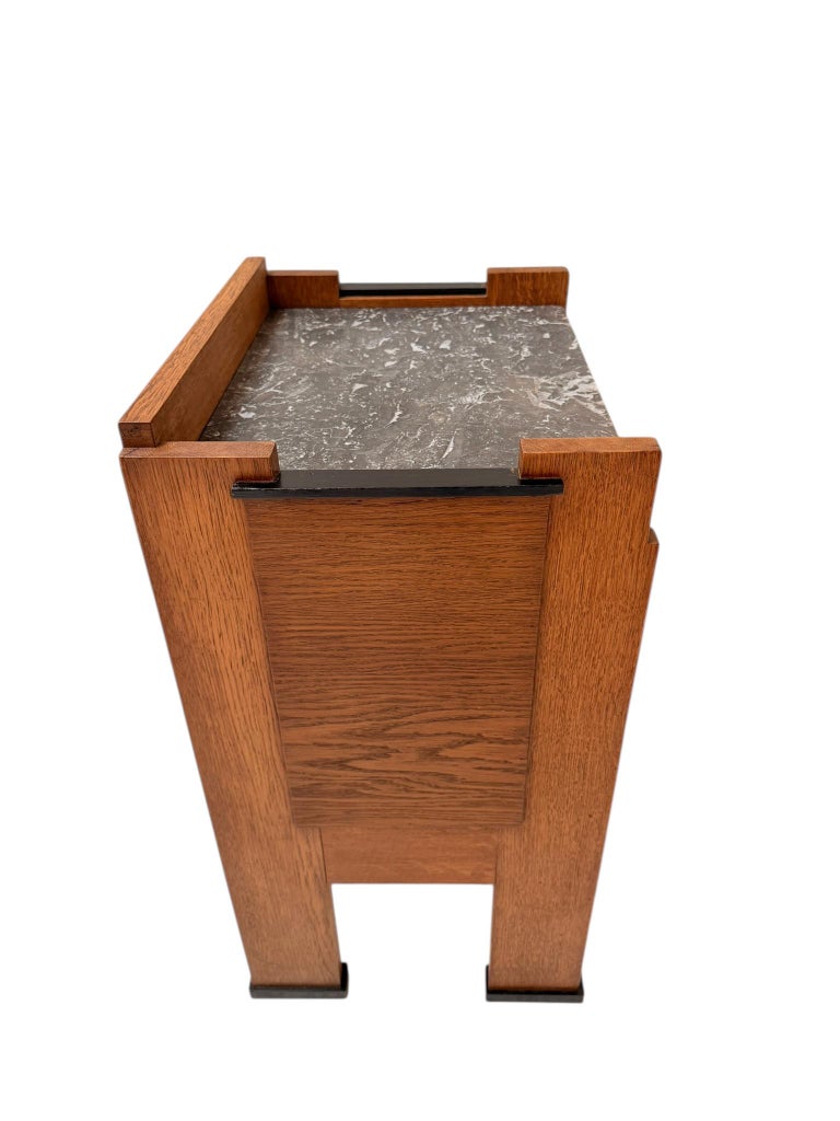 Art Deco Modernist Nachttisch oder Nachttischschränkchen, 1920er Jahre im Angebot bei 1stDibs Deutschland