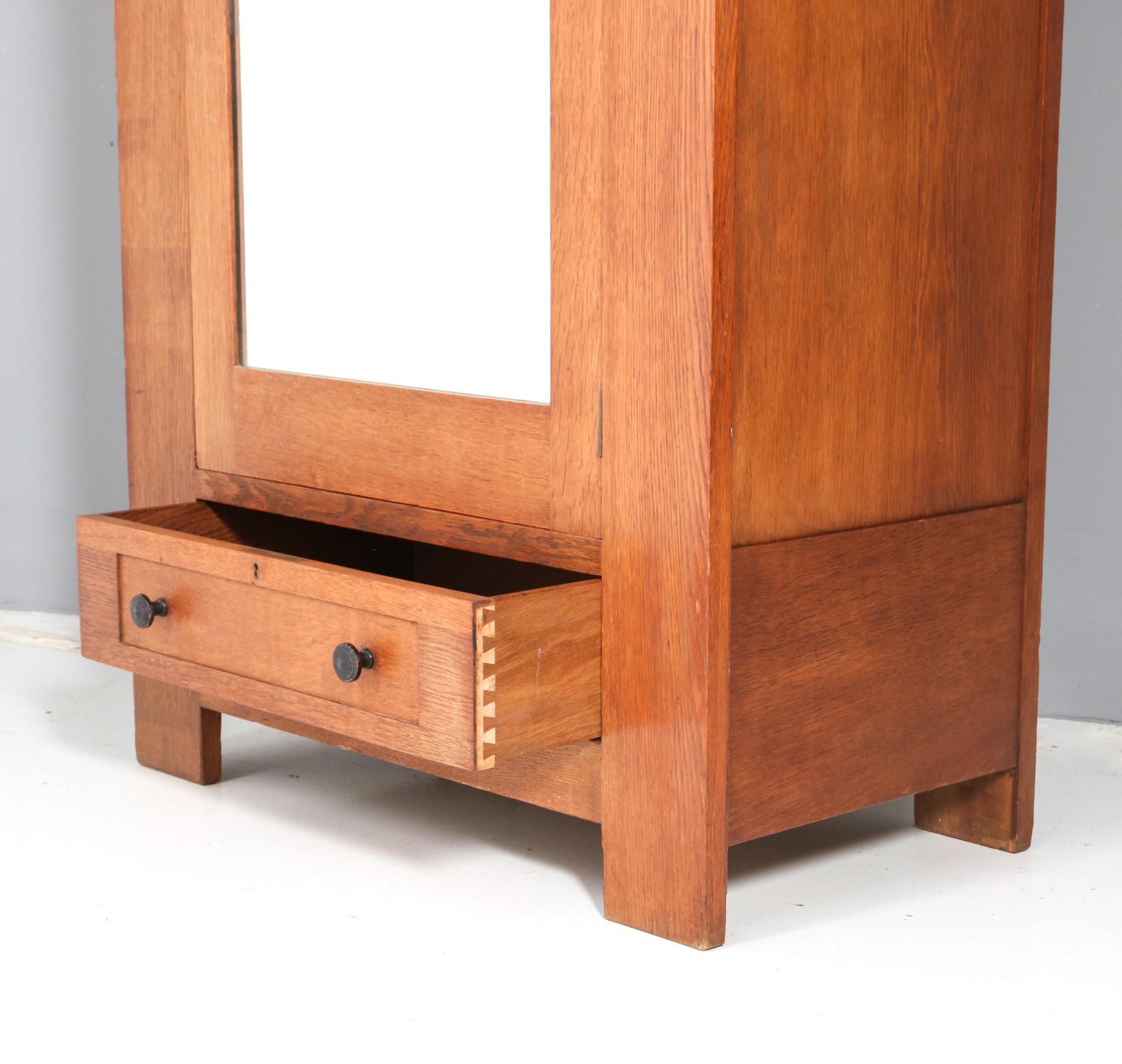 Art Deco Modernist Oak Armoire or Wardrobe by Hendrik Wouda for Pander, 1924 For Sale 1