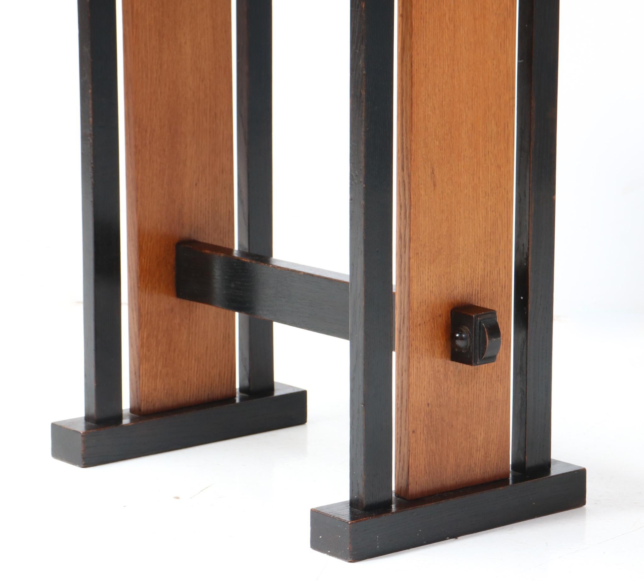 Beistelltisch aus Eiche im Art déco-Stil von Cor Alons, 1927 im Angebot 1