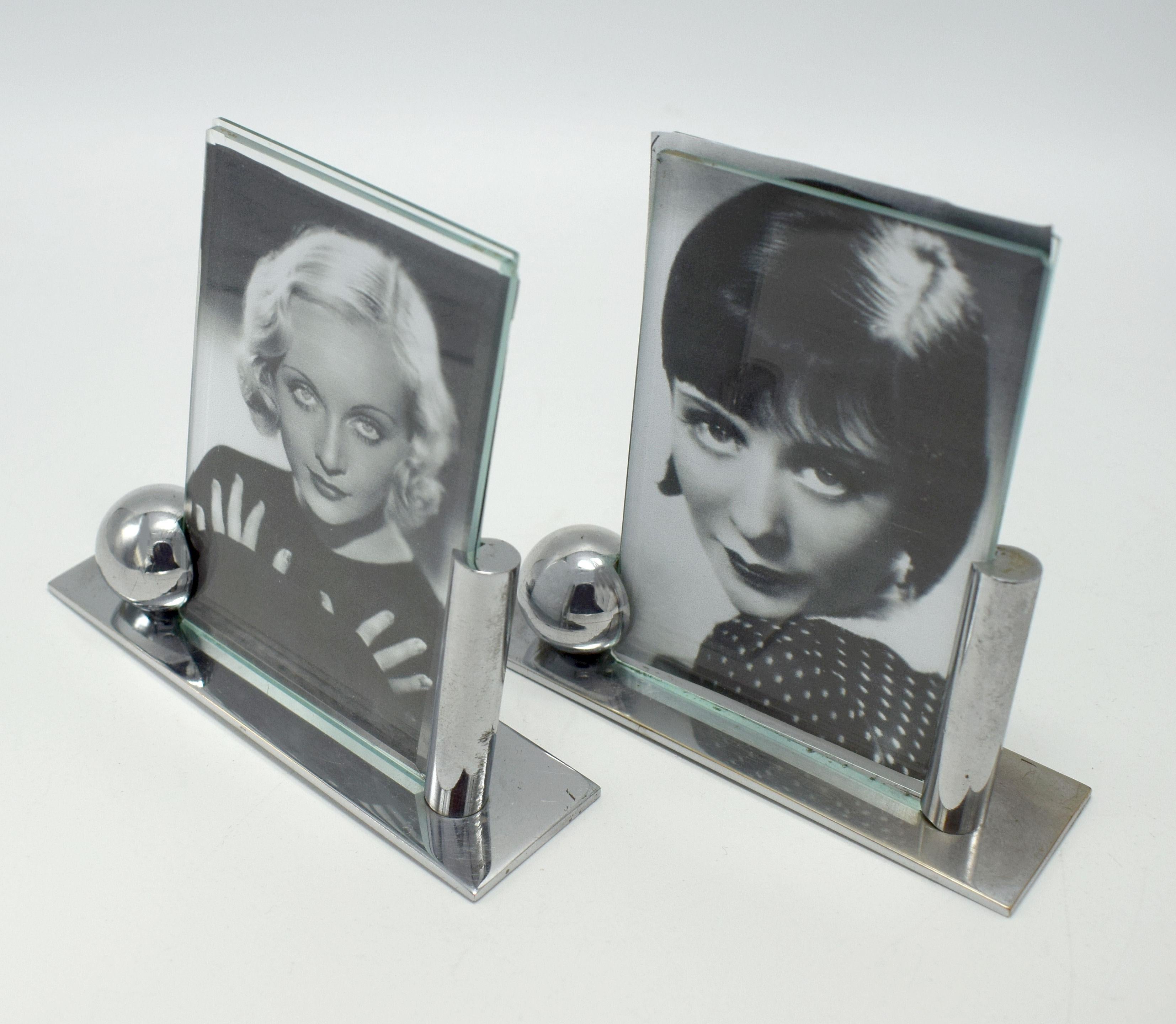 Mid-20th Century Art Deco Modernist Pair of Matching Chrome Picture Frames, circa 1930s