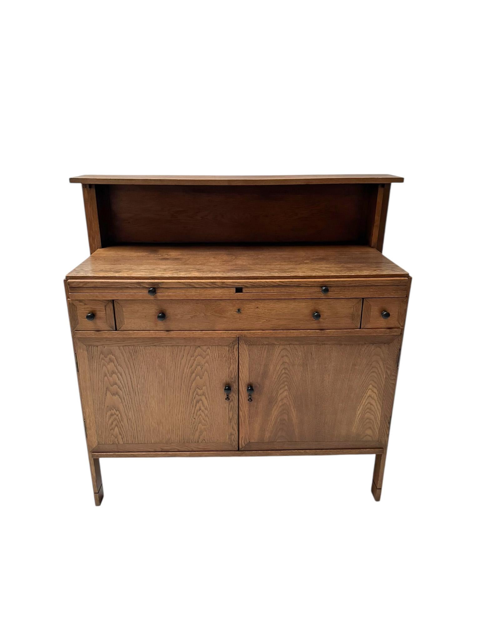 Art Deco Modernist Sideboard by Jan Wils for Meubelfabriek Eik en Linden, 1919 For Sale 4