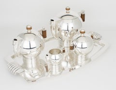 Service à thé et à café en métal argenté Art Déco Moderniste par l'orfèvre Argit, circa 1930