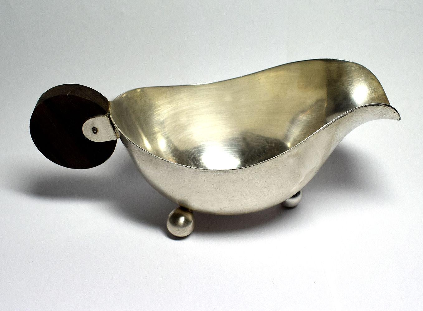 French Art Deco Modernist Silver Plated Sauce Boat For Sale