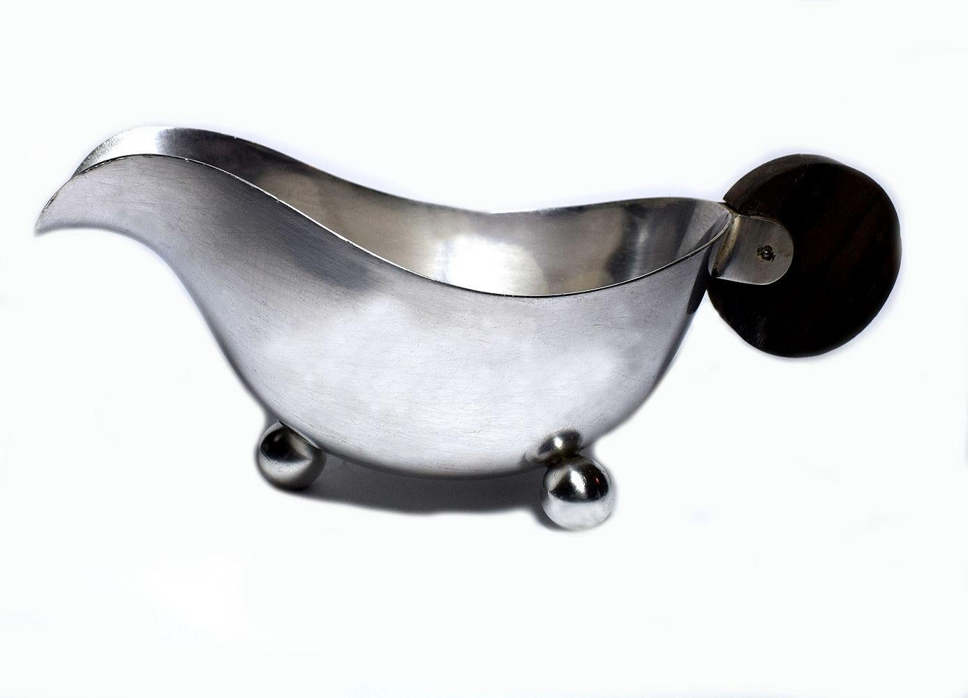 20th Century Art Deco Modernist Silver Plated Sauce Boat For Sale