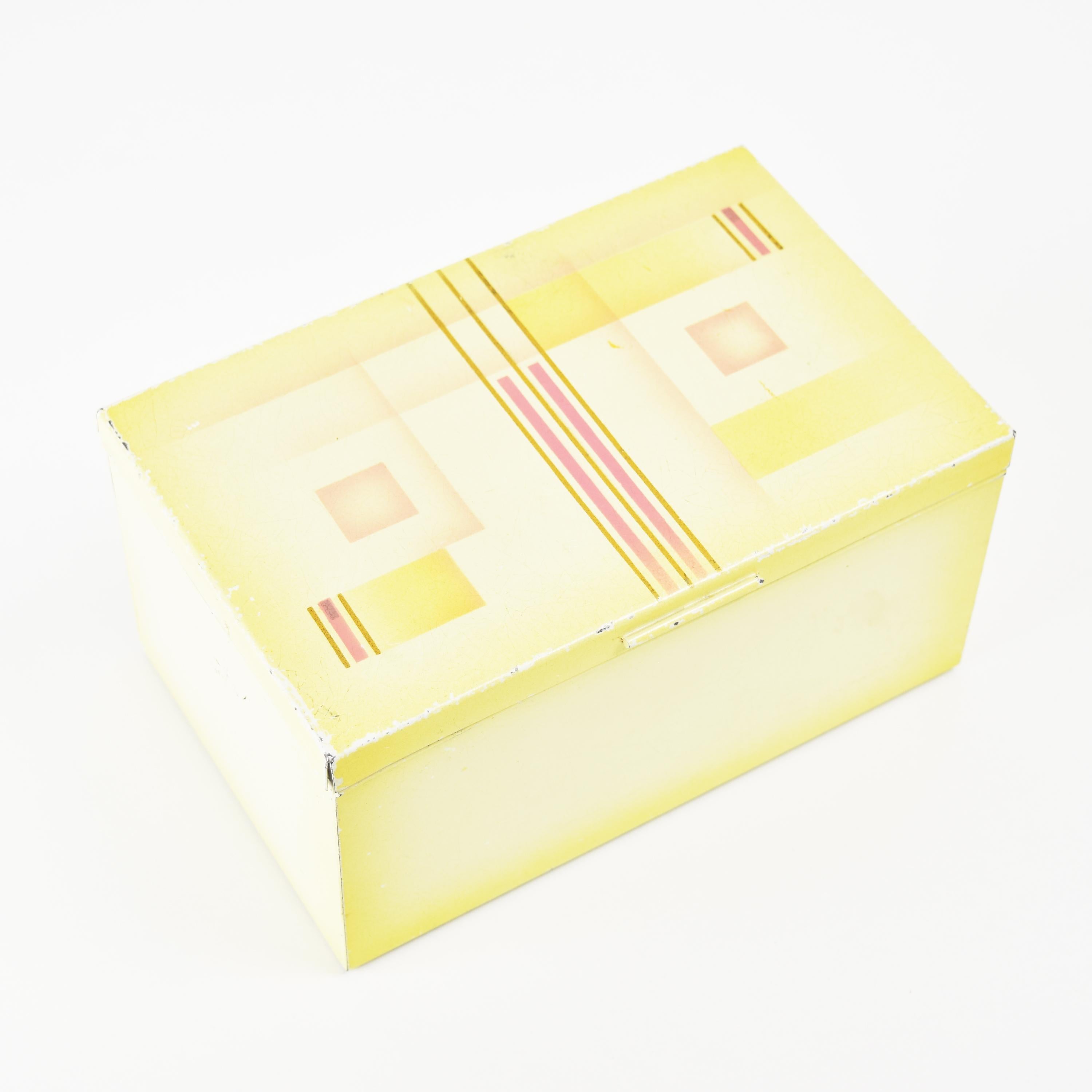 Extraordinary Modernist piece of early 20th Century design! This box or container with a hinged lid  is lacquered with a fabulous typically constructivist 