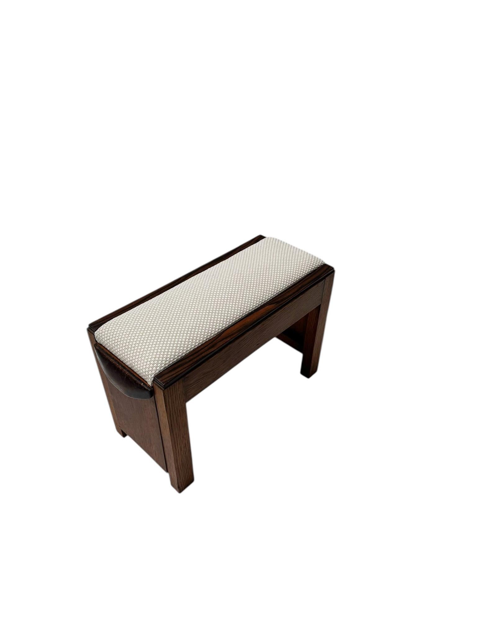 Sgabello modernista Art Déco con tessuto De Ploeg, anni '20 in vendita 1